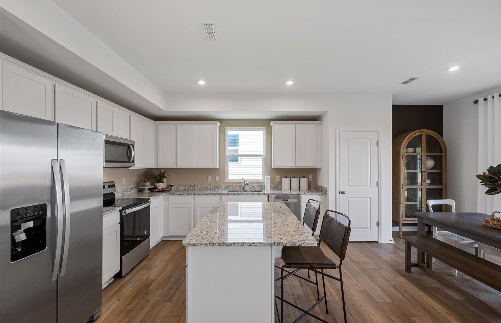 762 Meadowbrook Lane