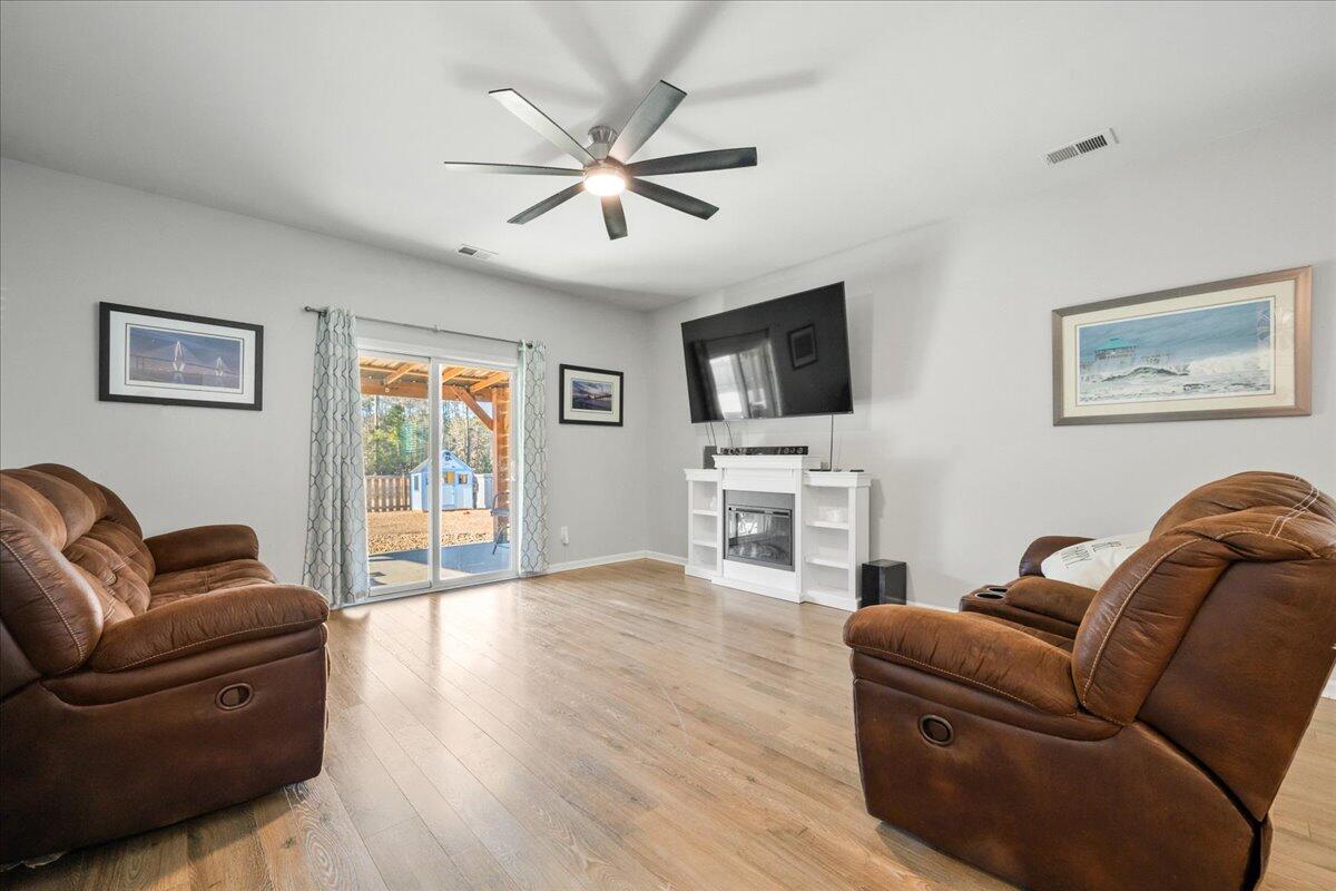 473 Spanish Wells Road