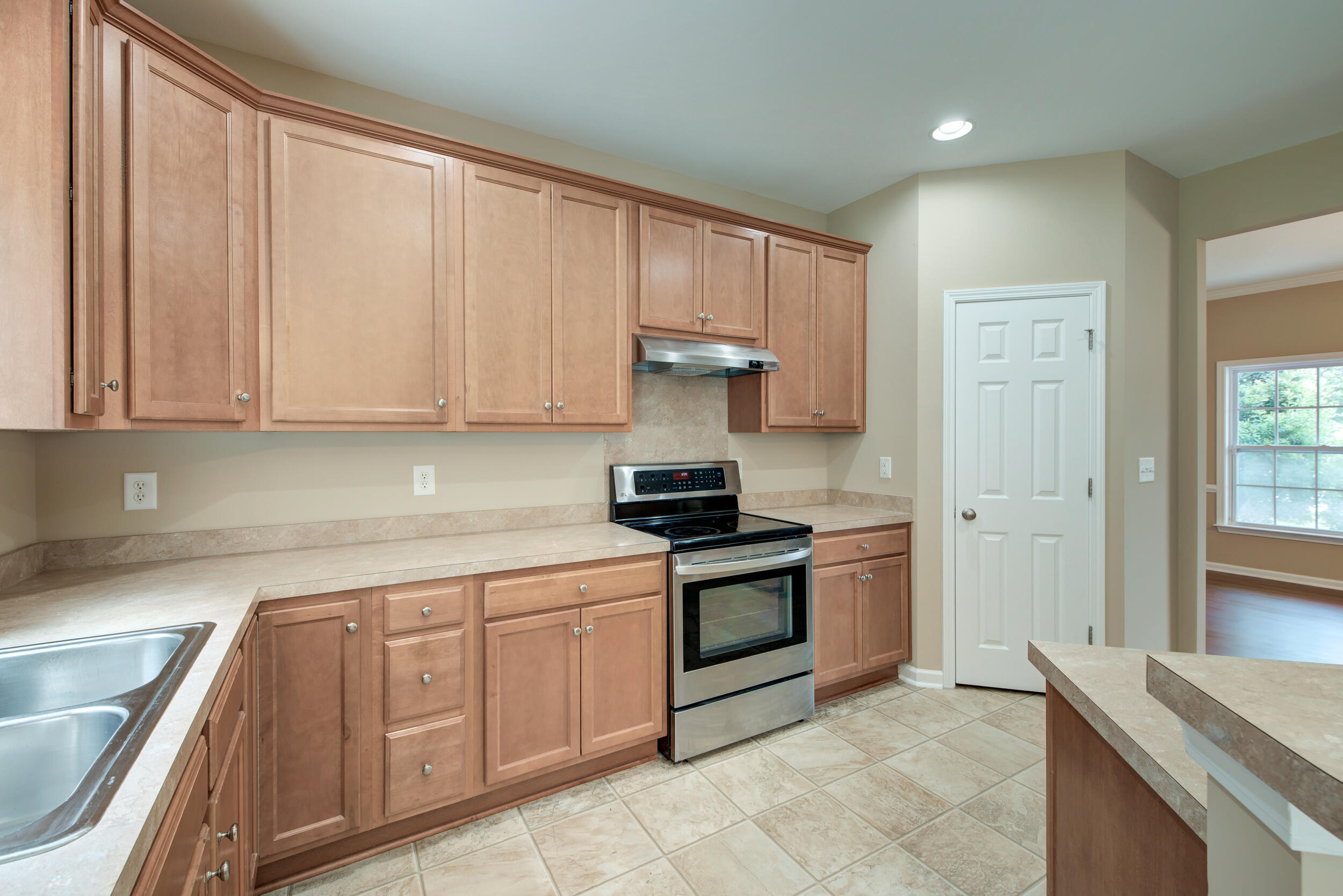 195 Highwoods Plantation Avenue