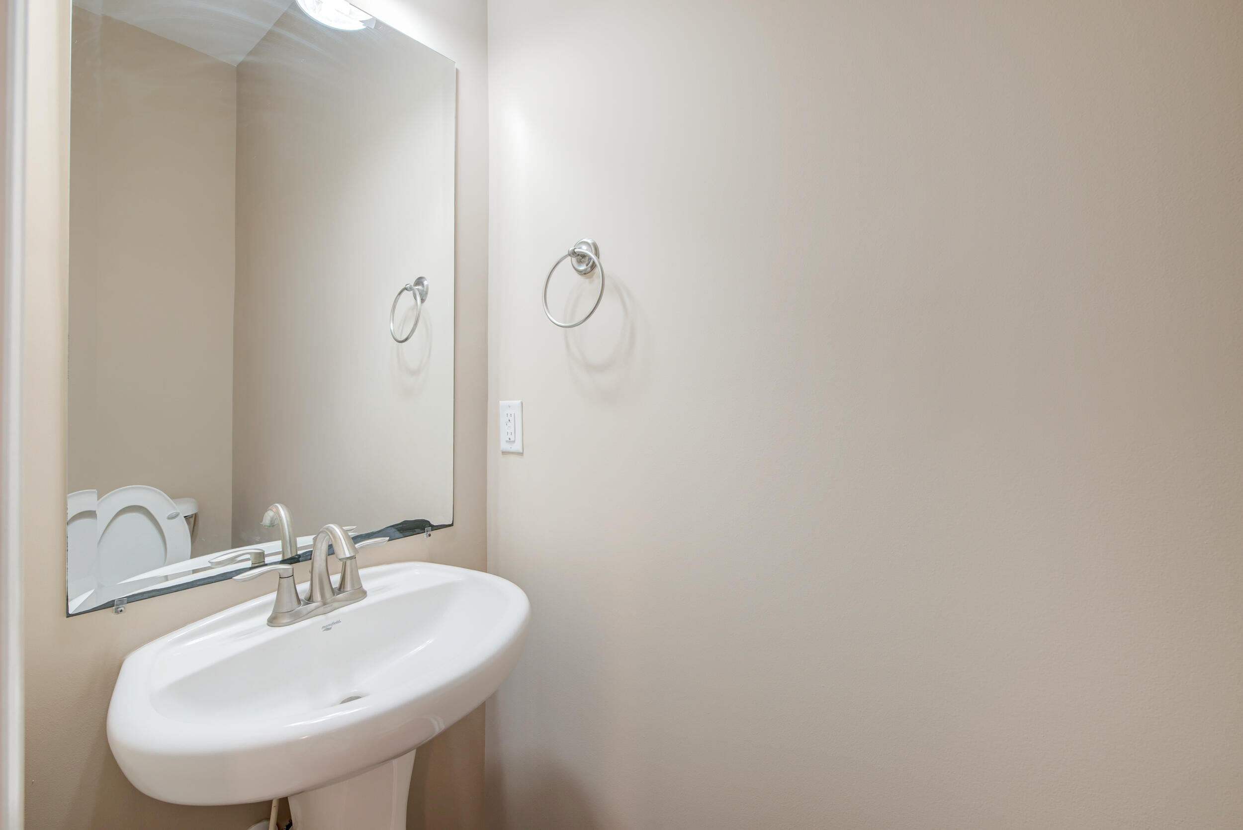 195 Highwoods Plantation Avenue