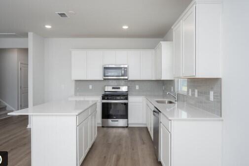 754 Meadowbrook Lane