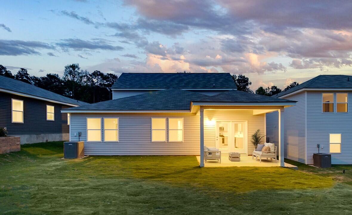 754 Meadowbrook Lane