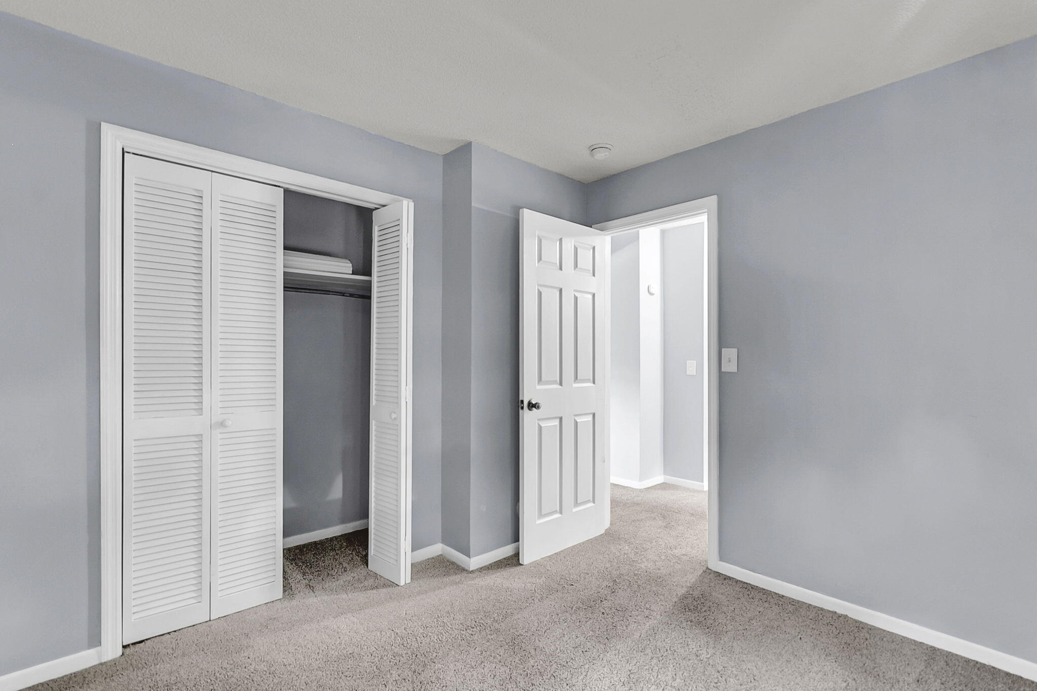 415 Parkdale Drive # 4b