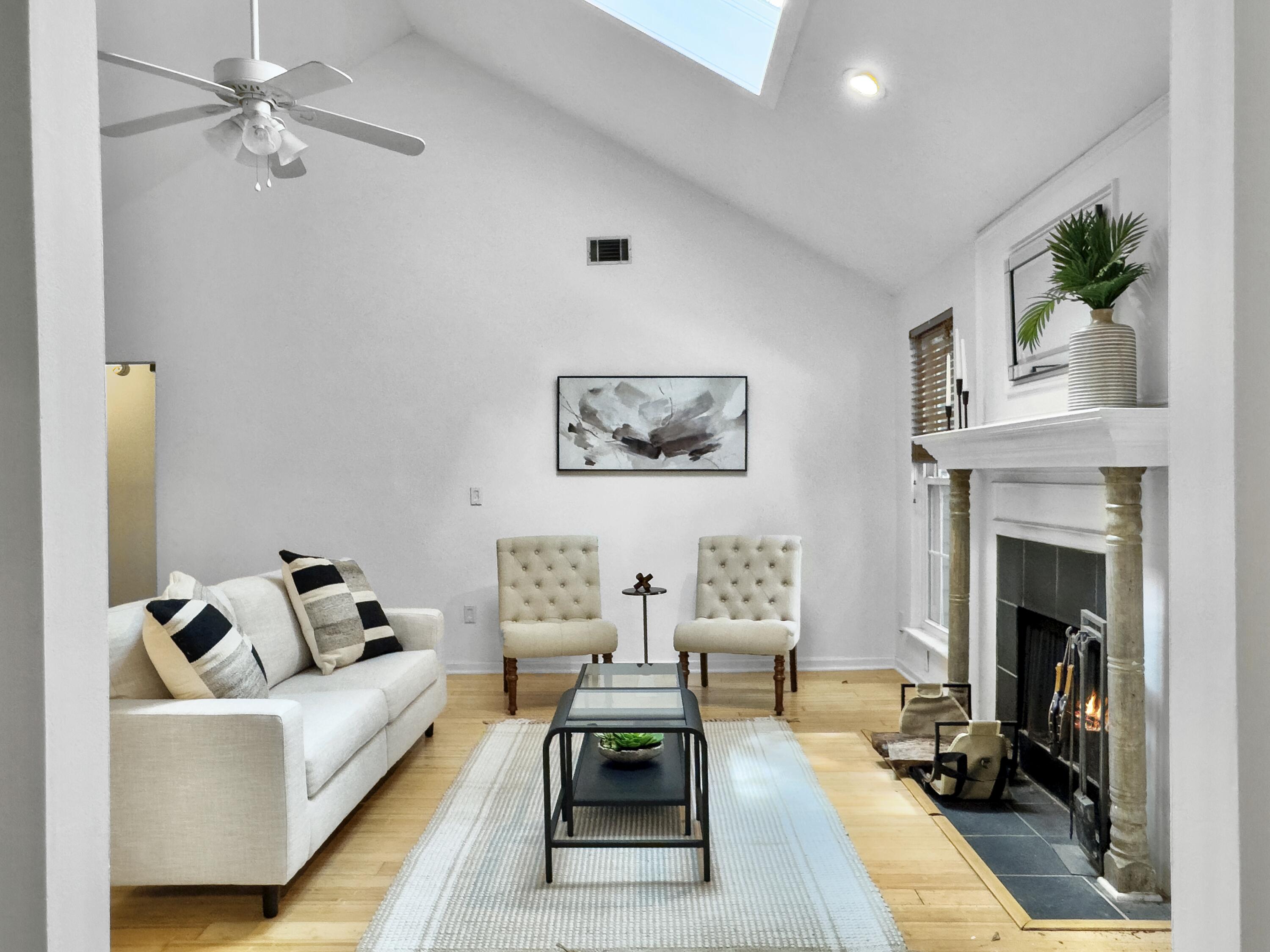 1309 Llewellyn Road