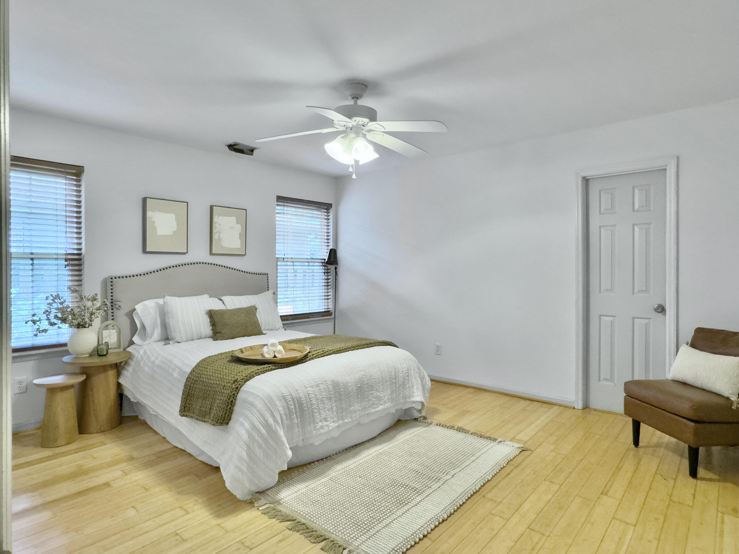 1309 Llewellyn Road
