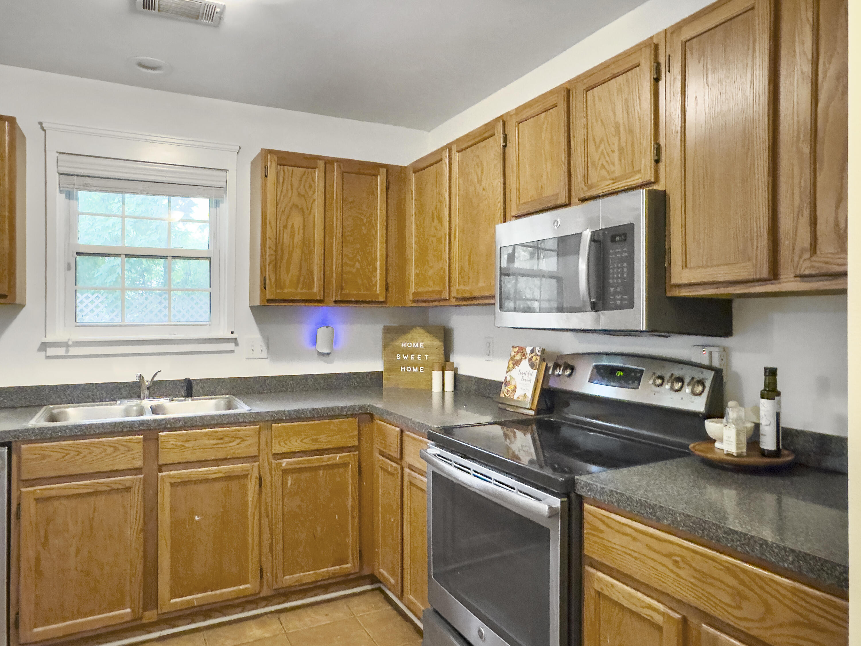 1309 Llewellyn Road