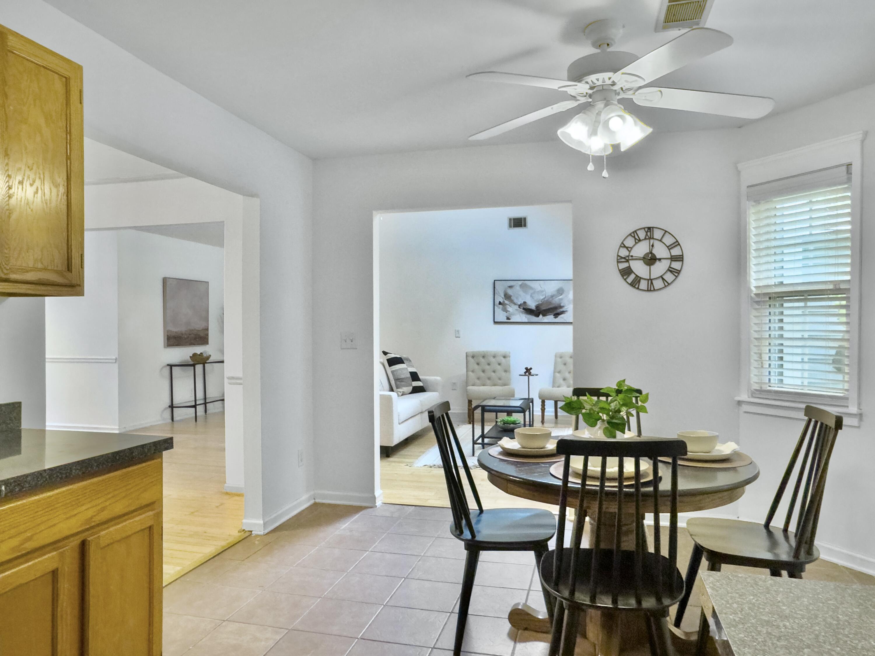 1309 Llewellyn Road