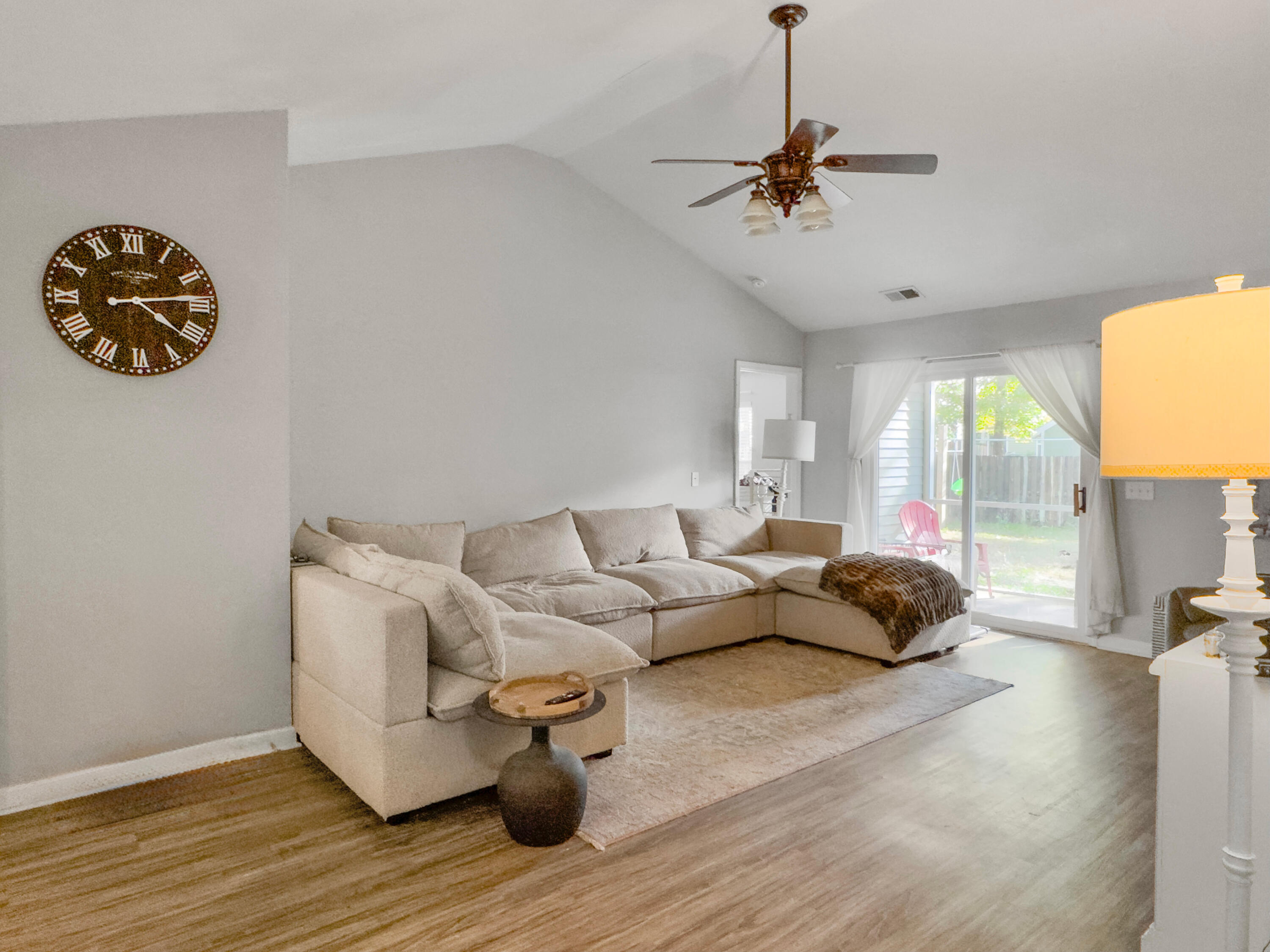 107 Mcgrady Drive, Ladson