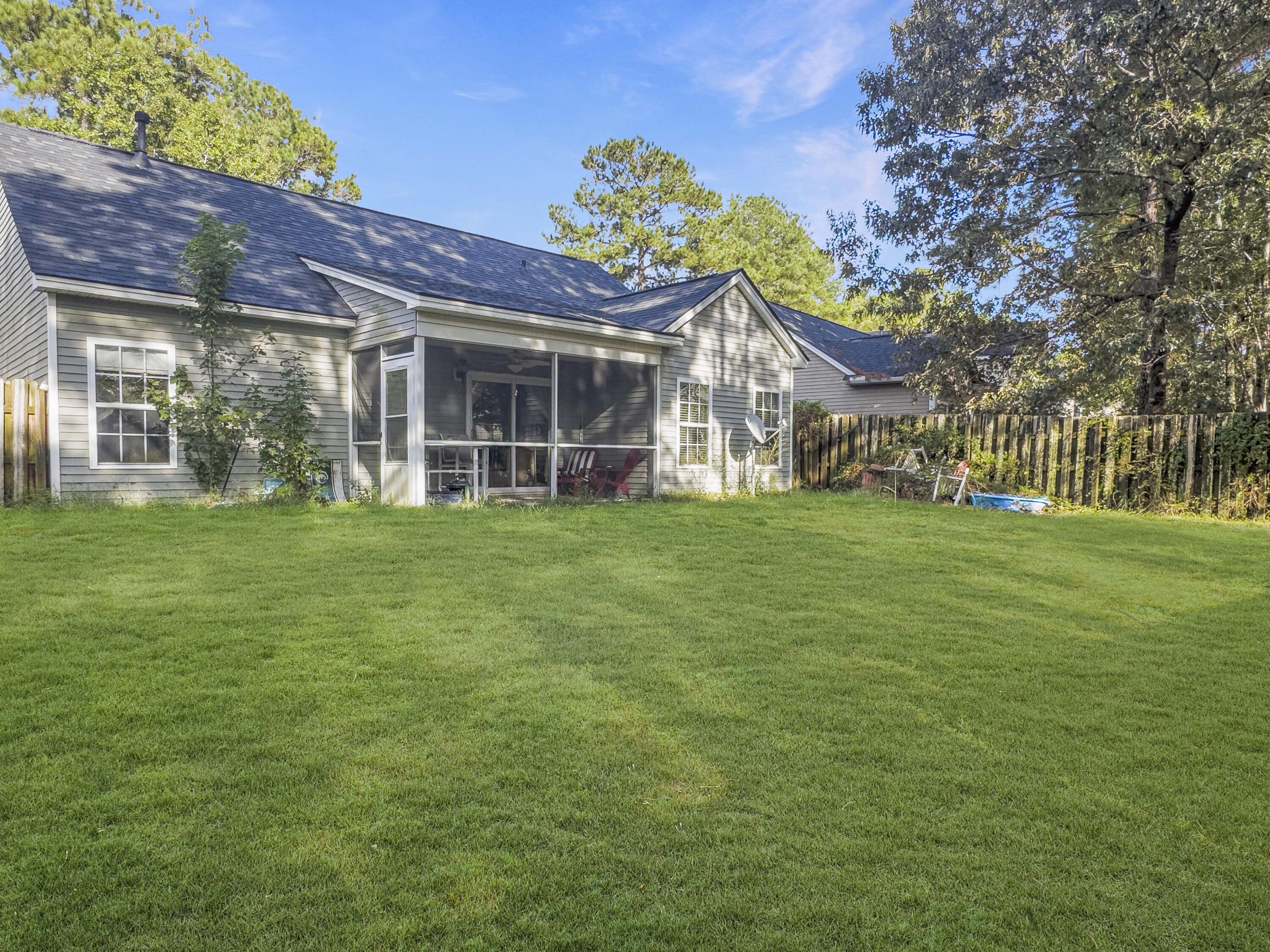 107 Mcgrady Drive, Ladson