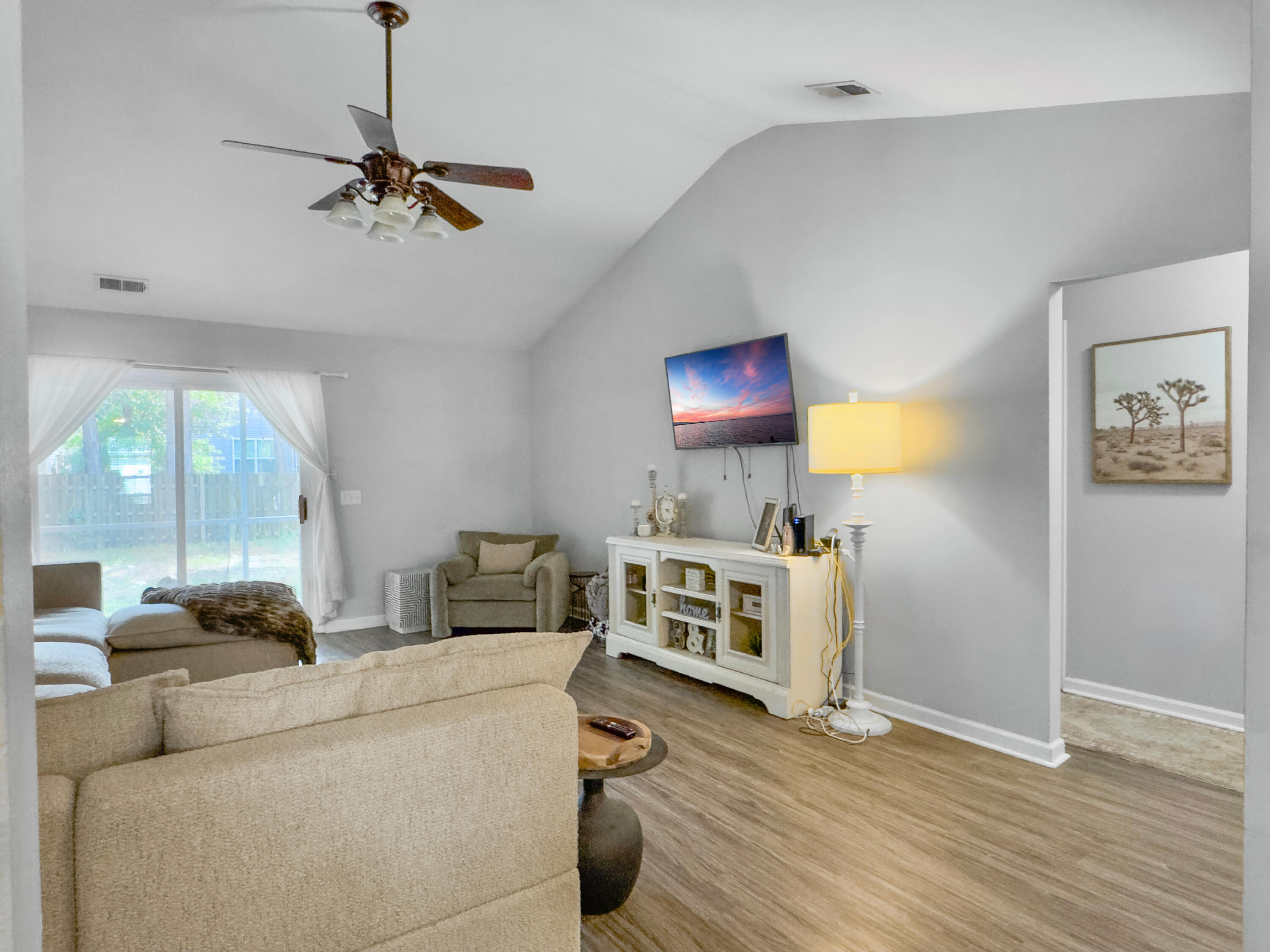107 Mcgrady Drive, Ladson