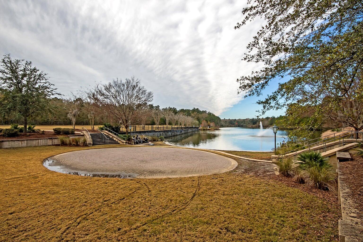 125 Trumpet Vine Drive, Summerville