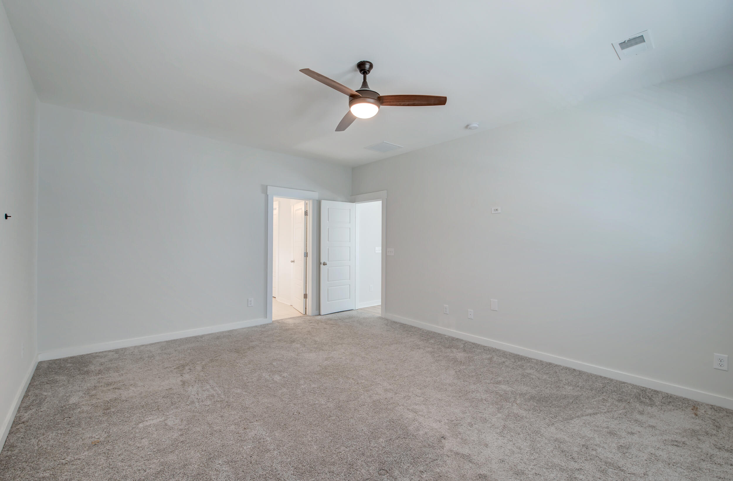 125 Trumpet Vine Drive, Summerville