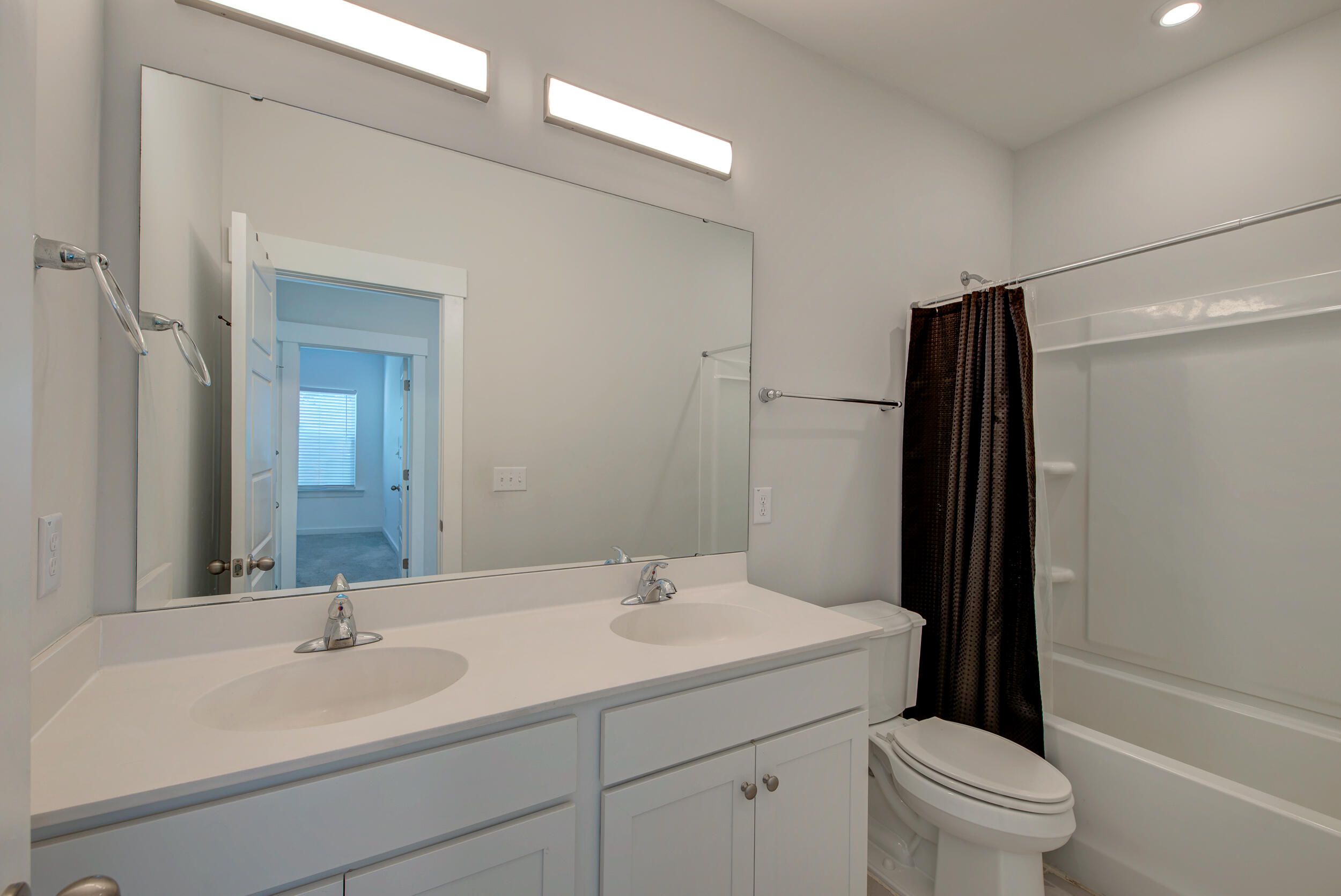 125 Trumpet Vine Drive, Summerville
