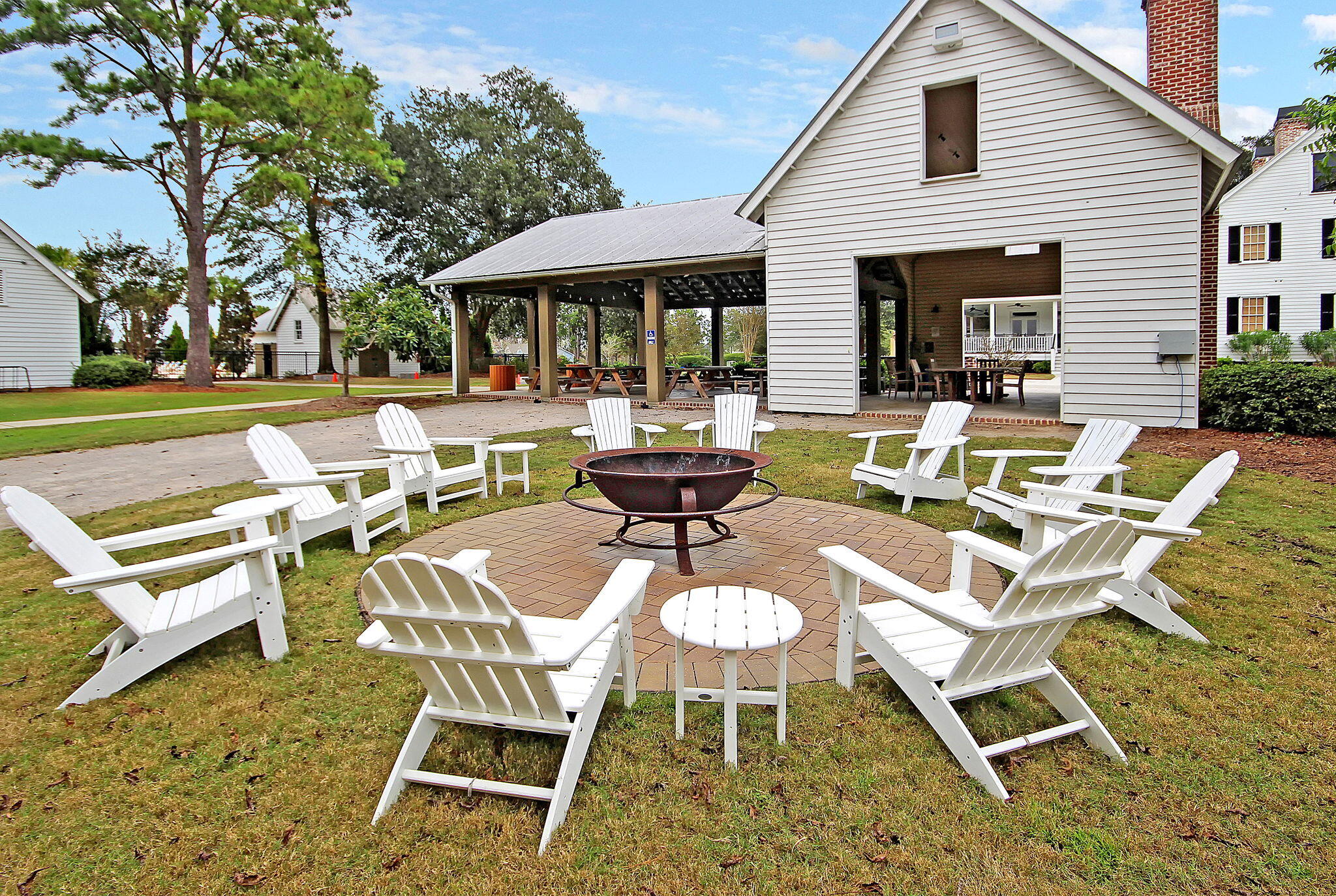 125 Trumpet Vine Drive, Summerville