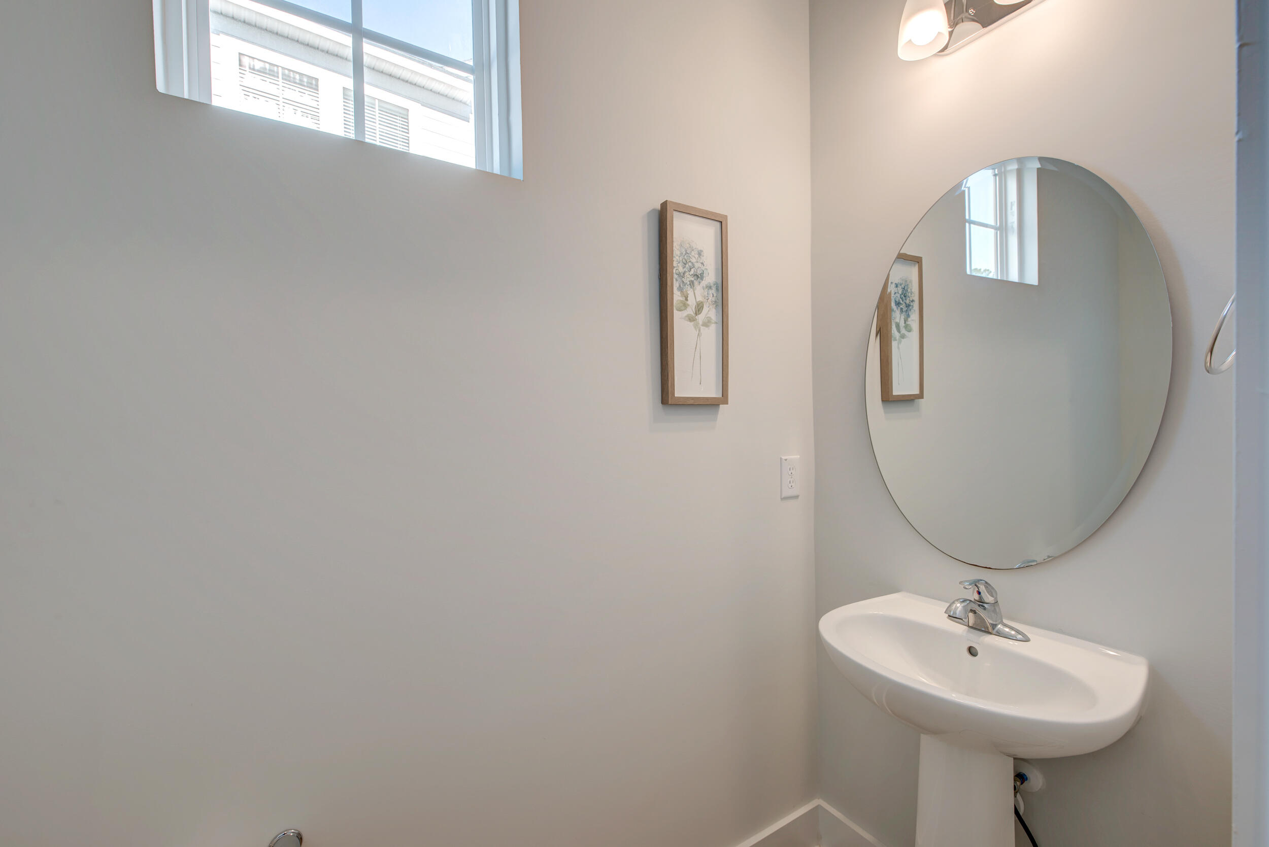 125 Trumpet Vine Drive, Summerville