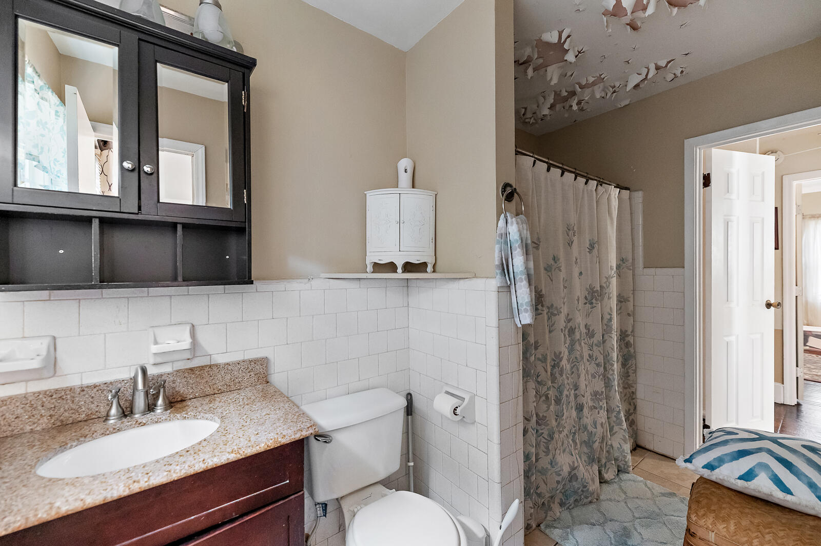 1866 Manigault Place