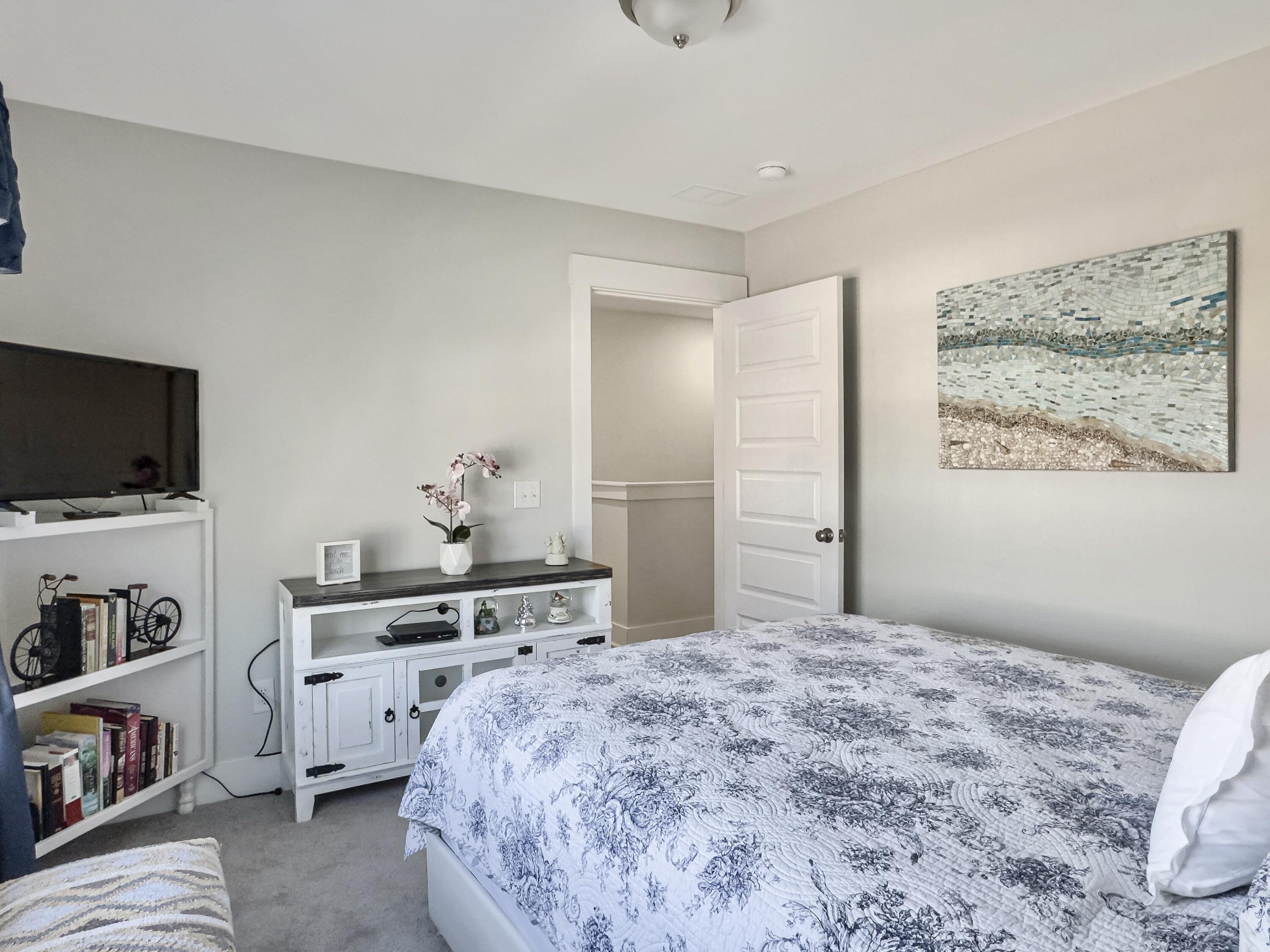 250 Fiddleback Drive