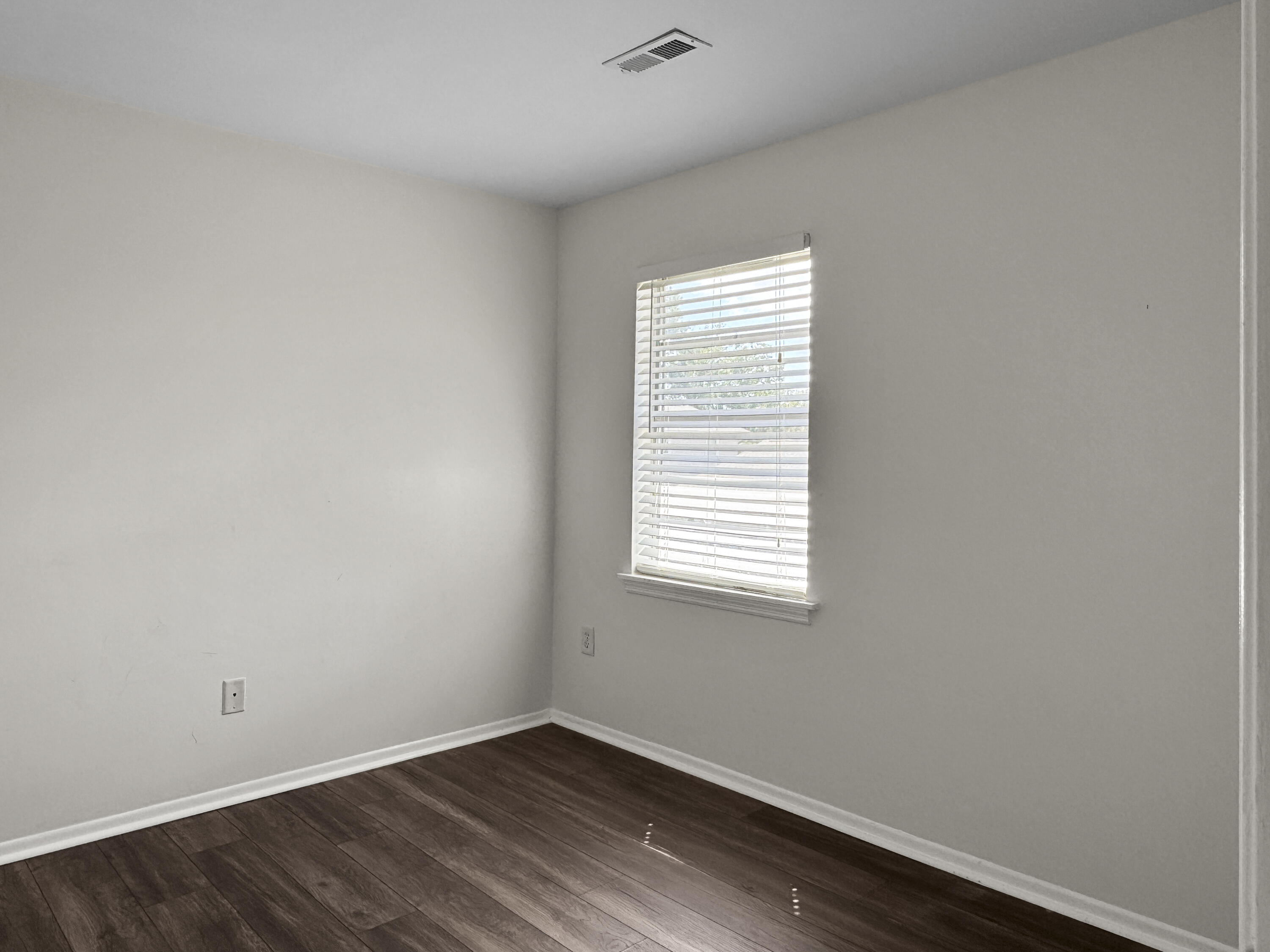 415 Parkdale Drive # 9e