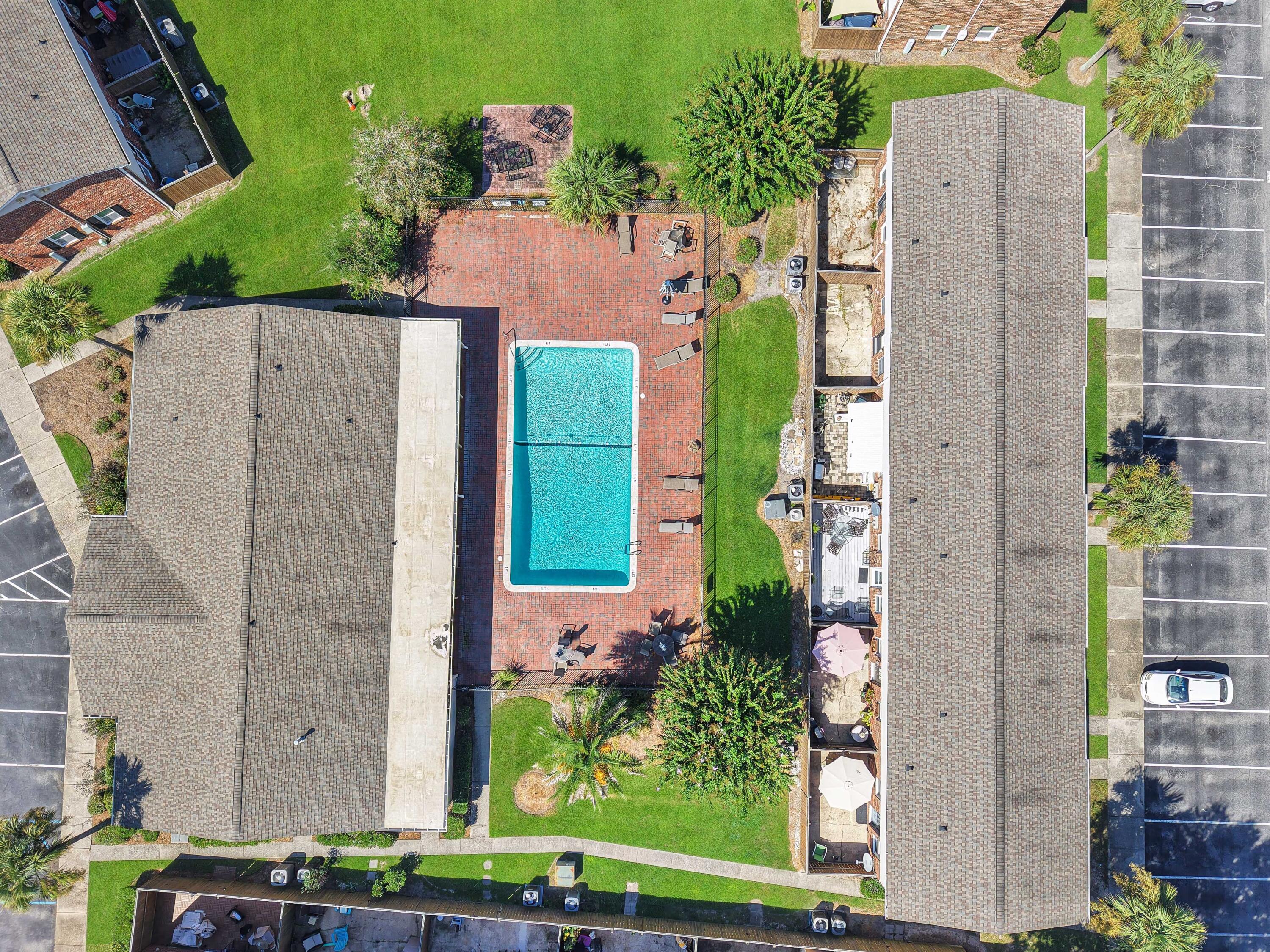 415 Parkdale Drive # 9e