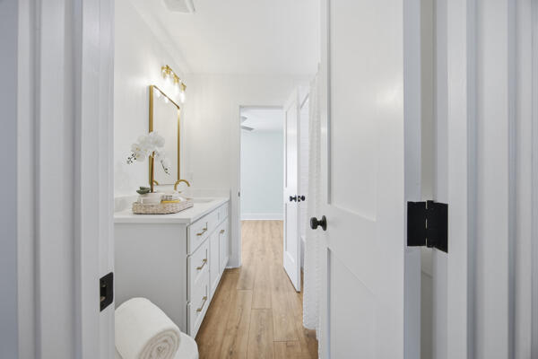 1672 Hunters Run Drive