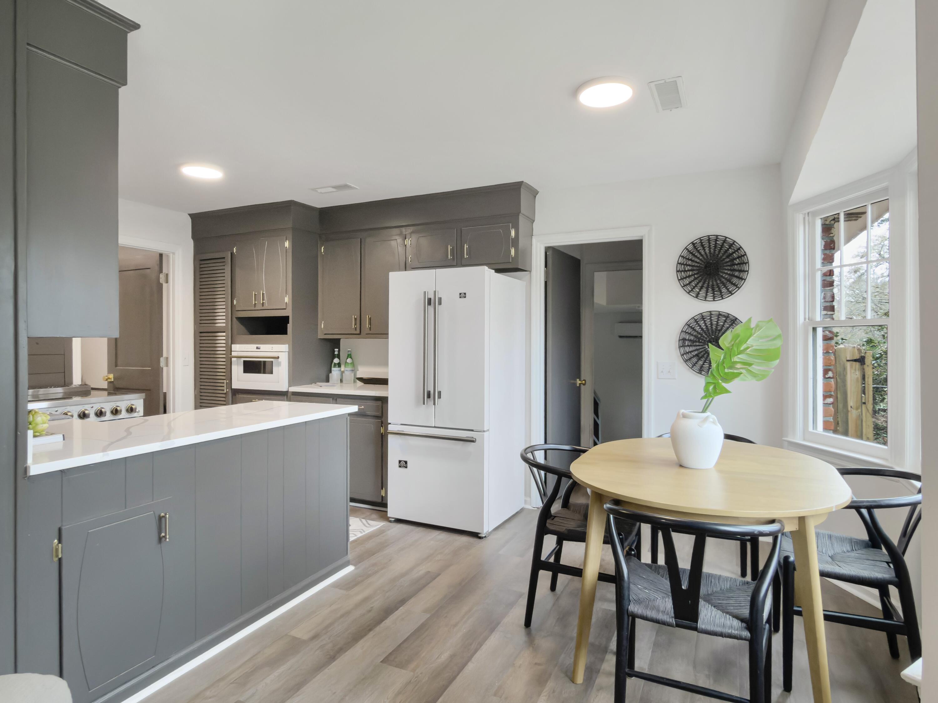 1020 Yeamans Hall Road