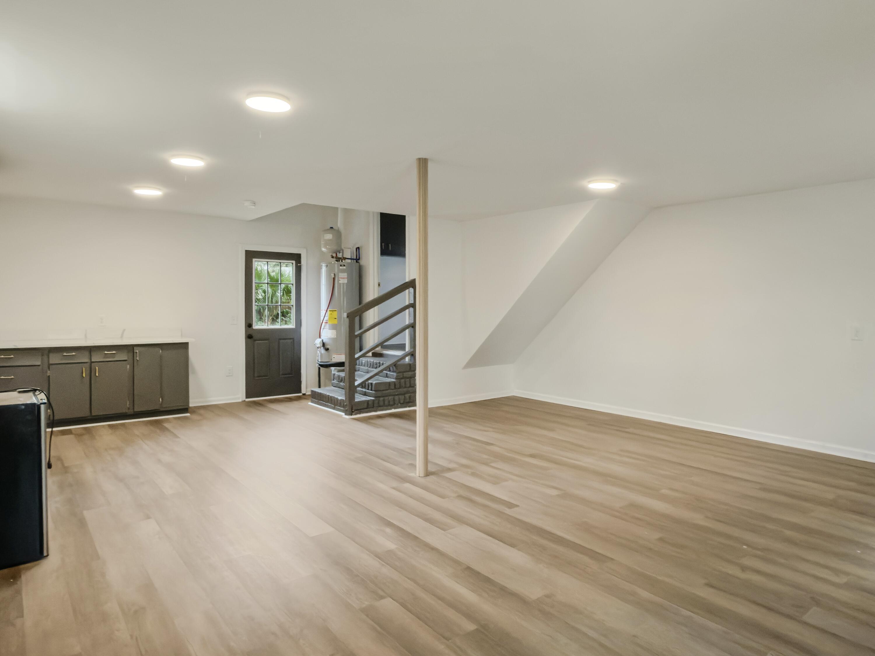 1020 Yeamans Hall Road