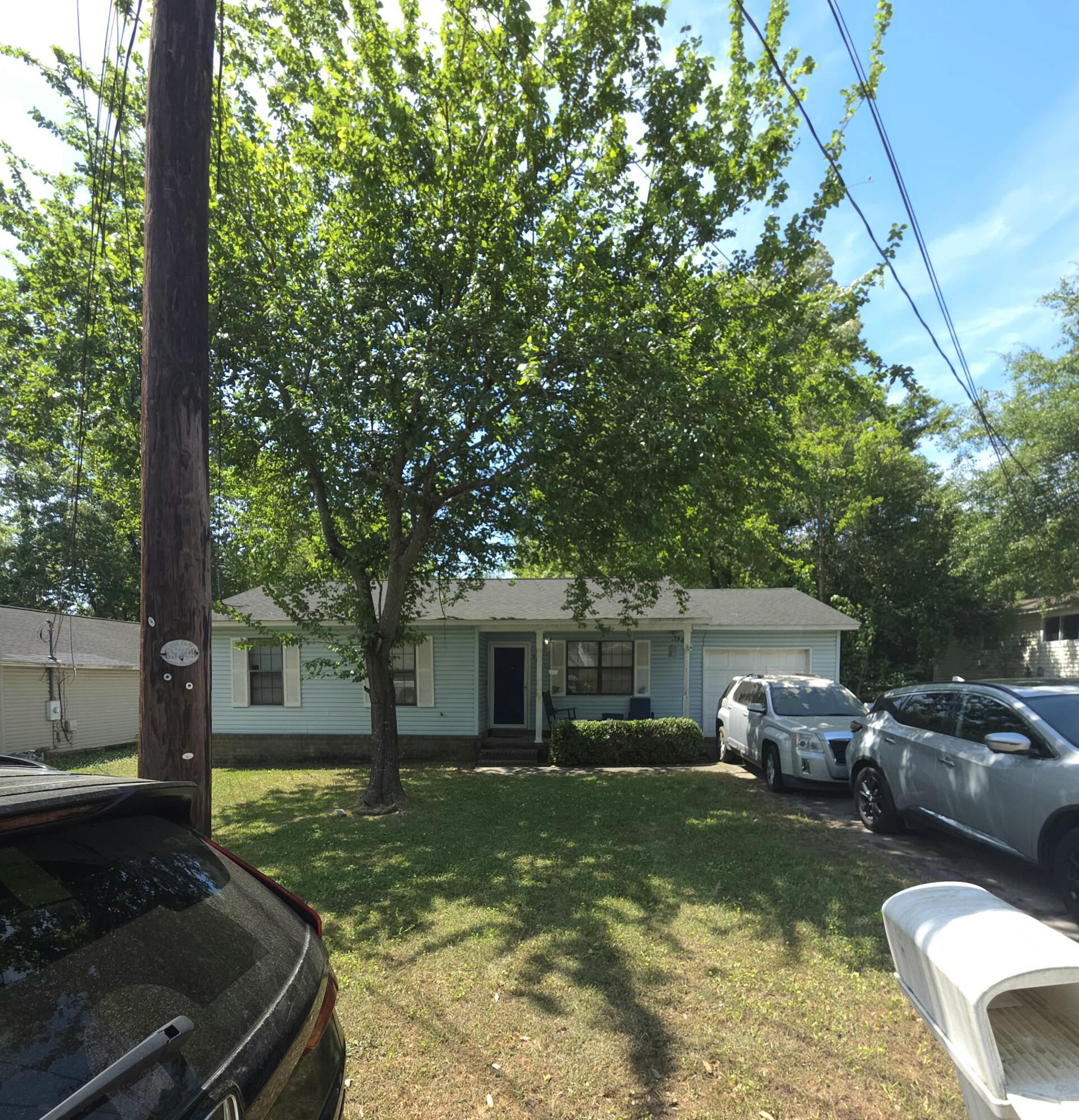 5807 Robinhood Drive