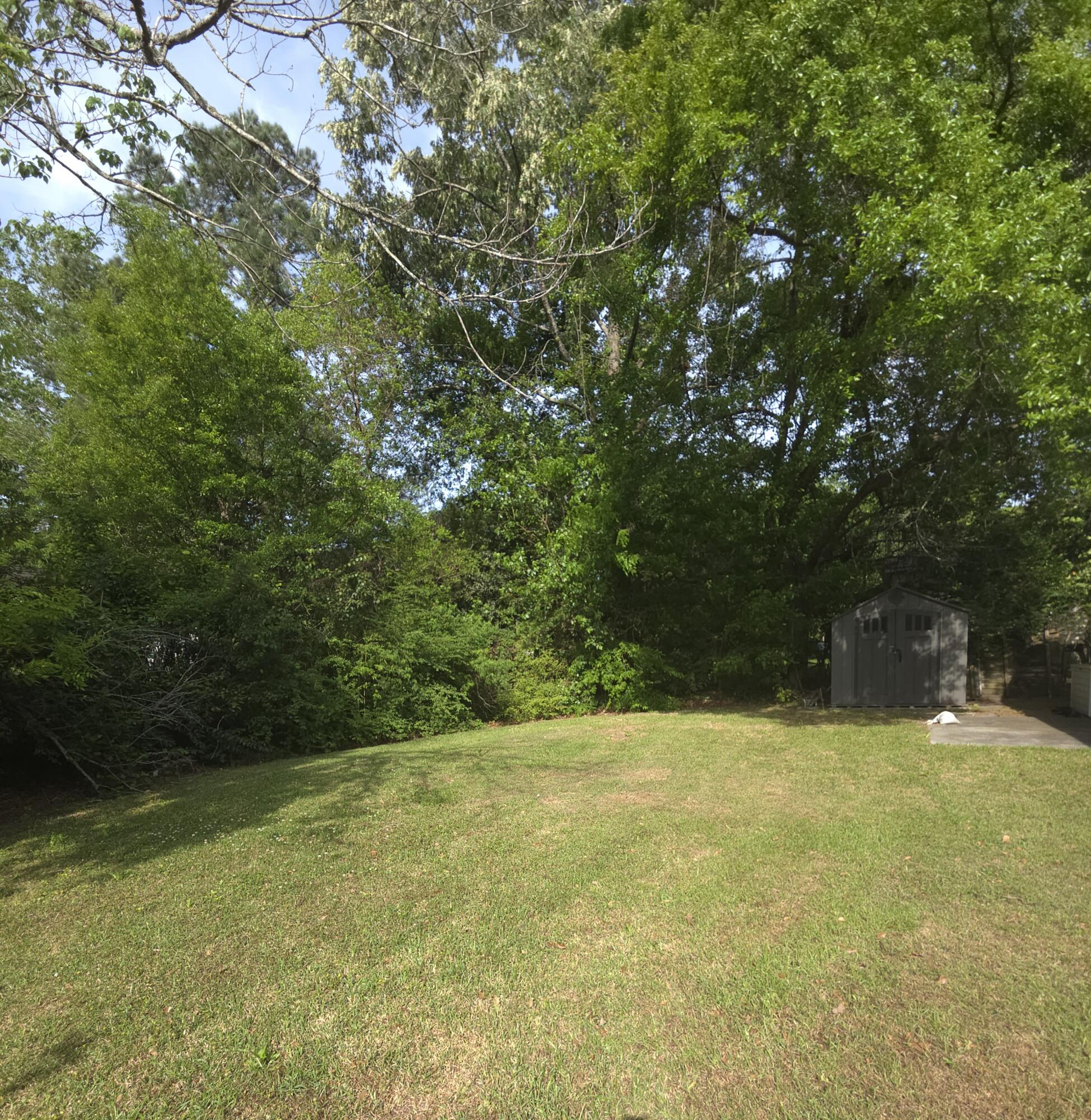 5807 Robinhood Drive