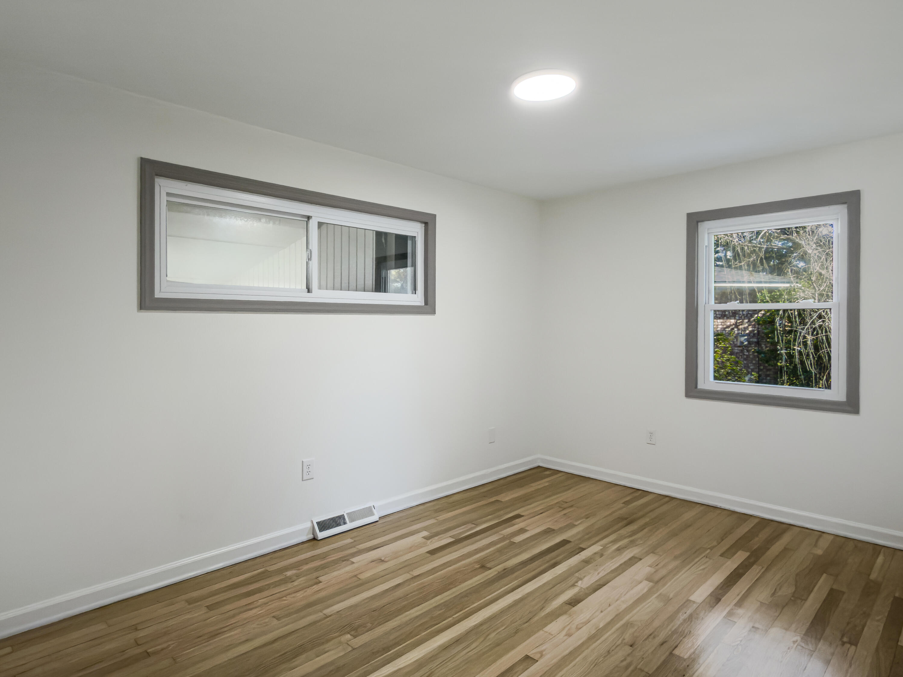 1318 Foster Street