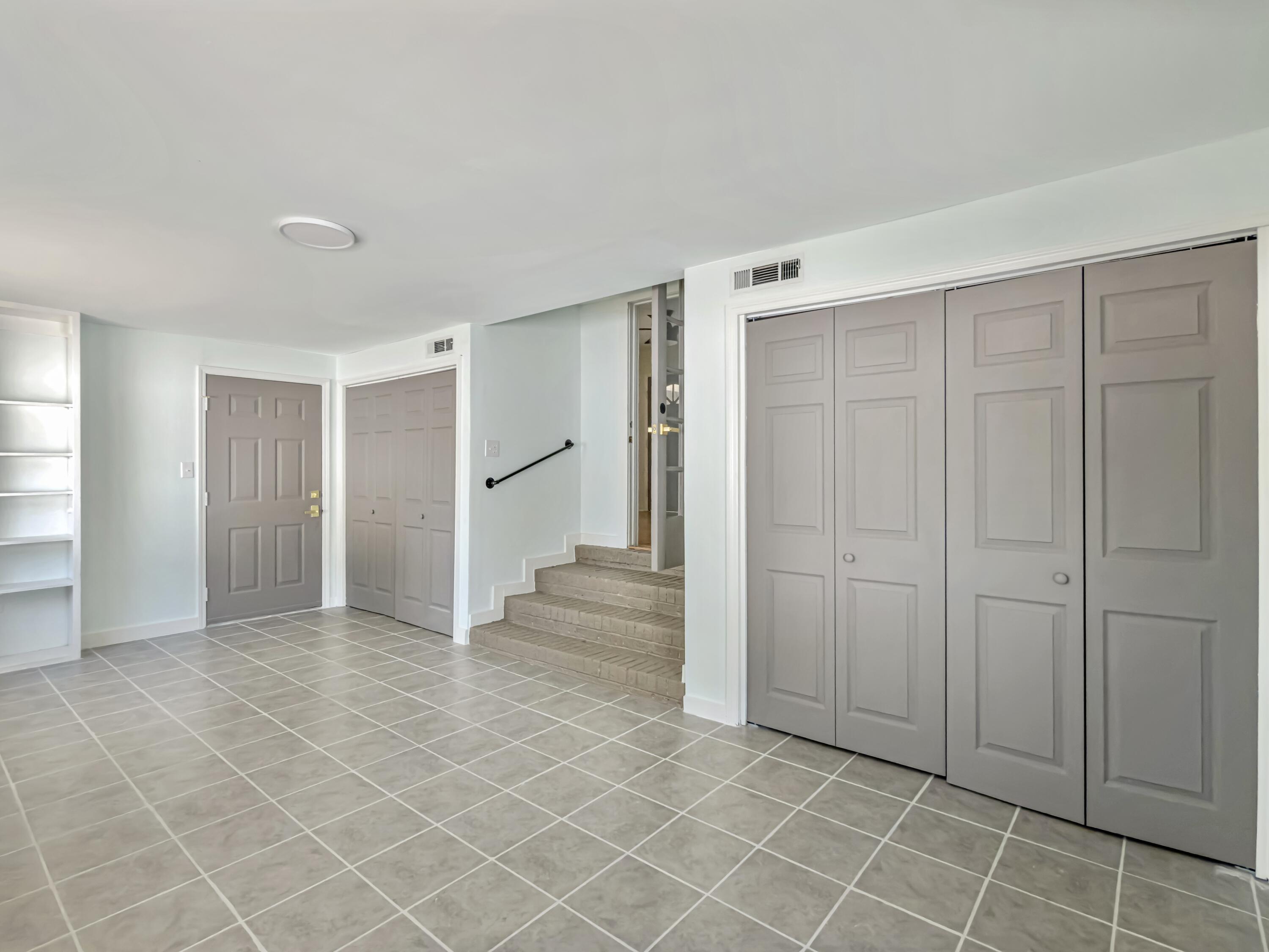 1318 Foster Street