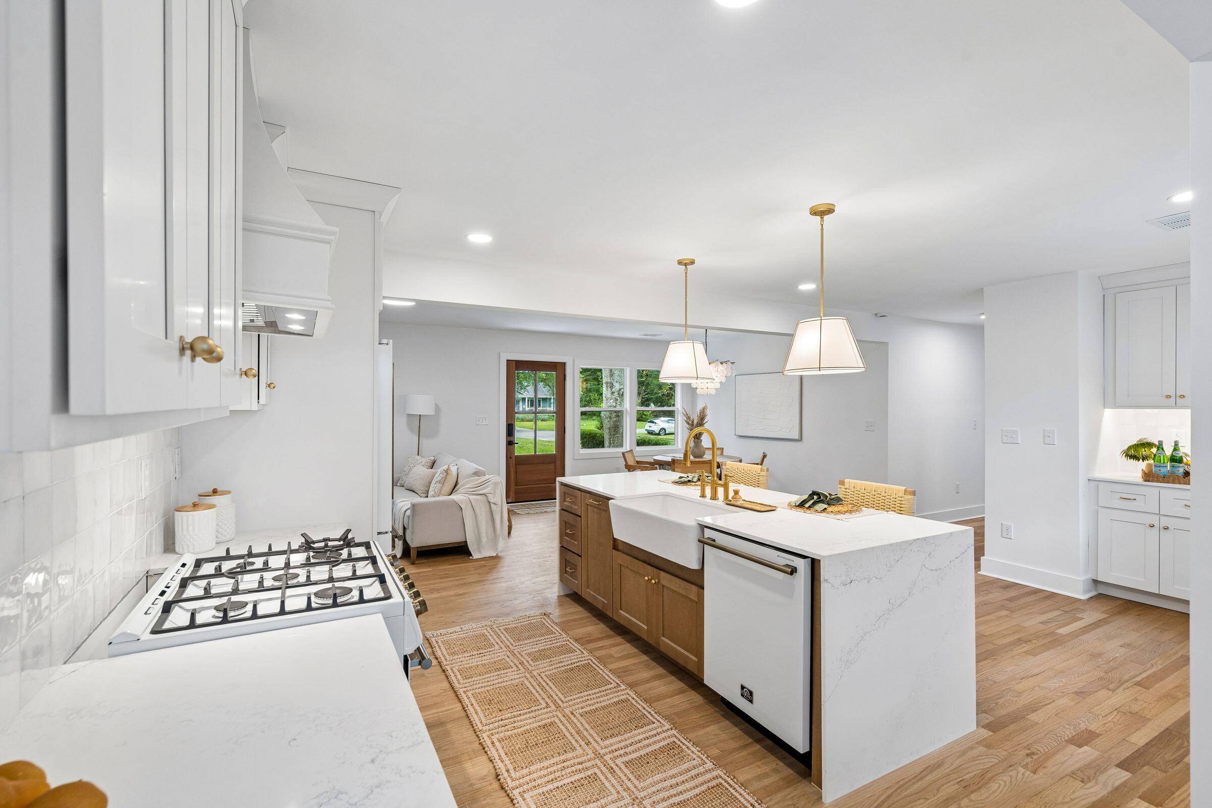 5119 Parkside Drive