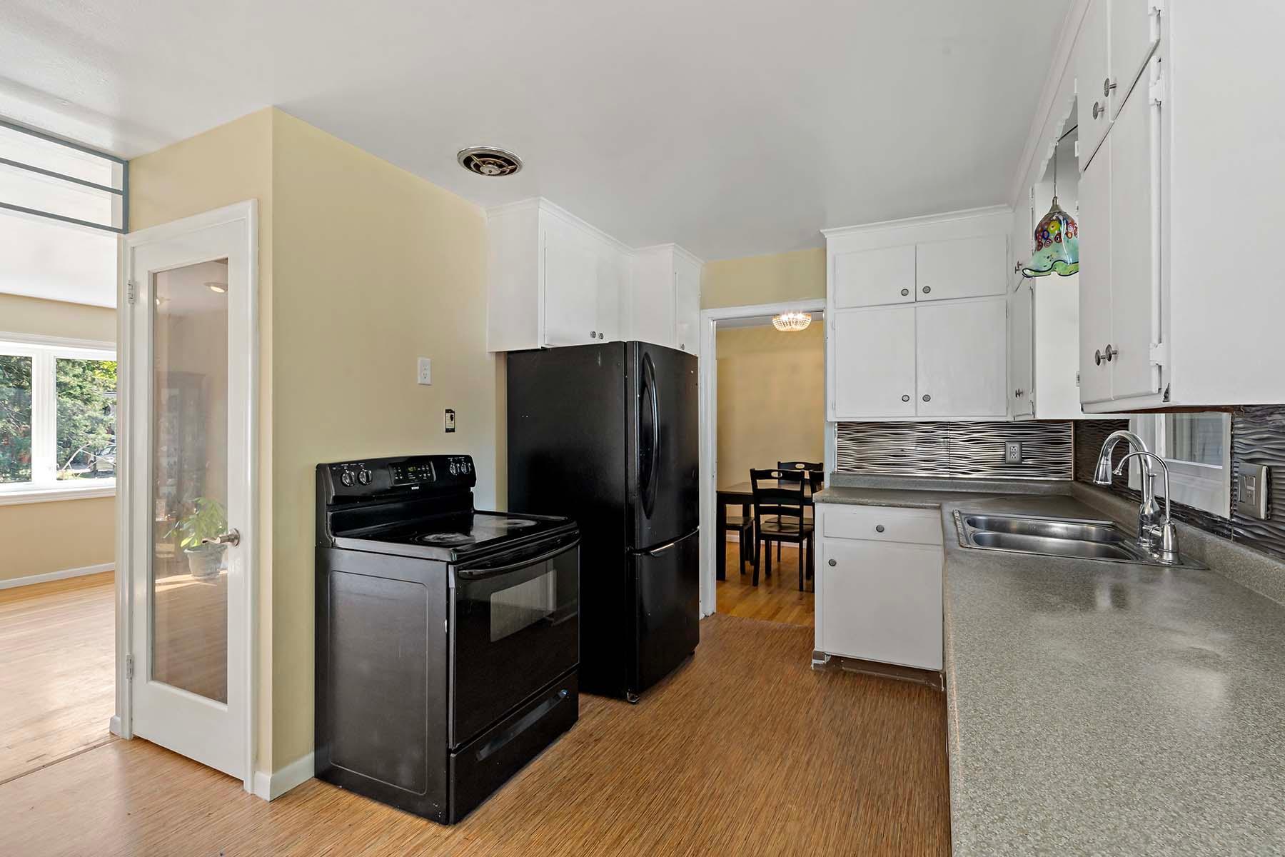 8020 W 34 1/2 Street