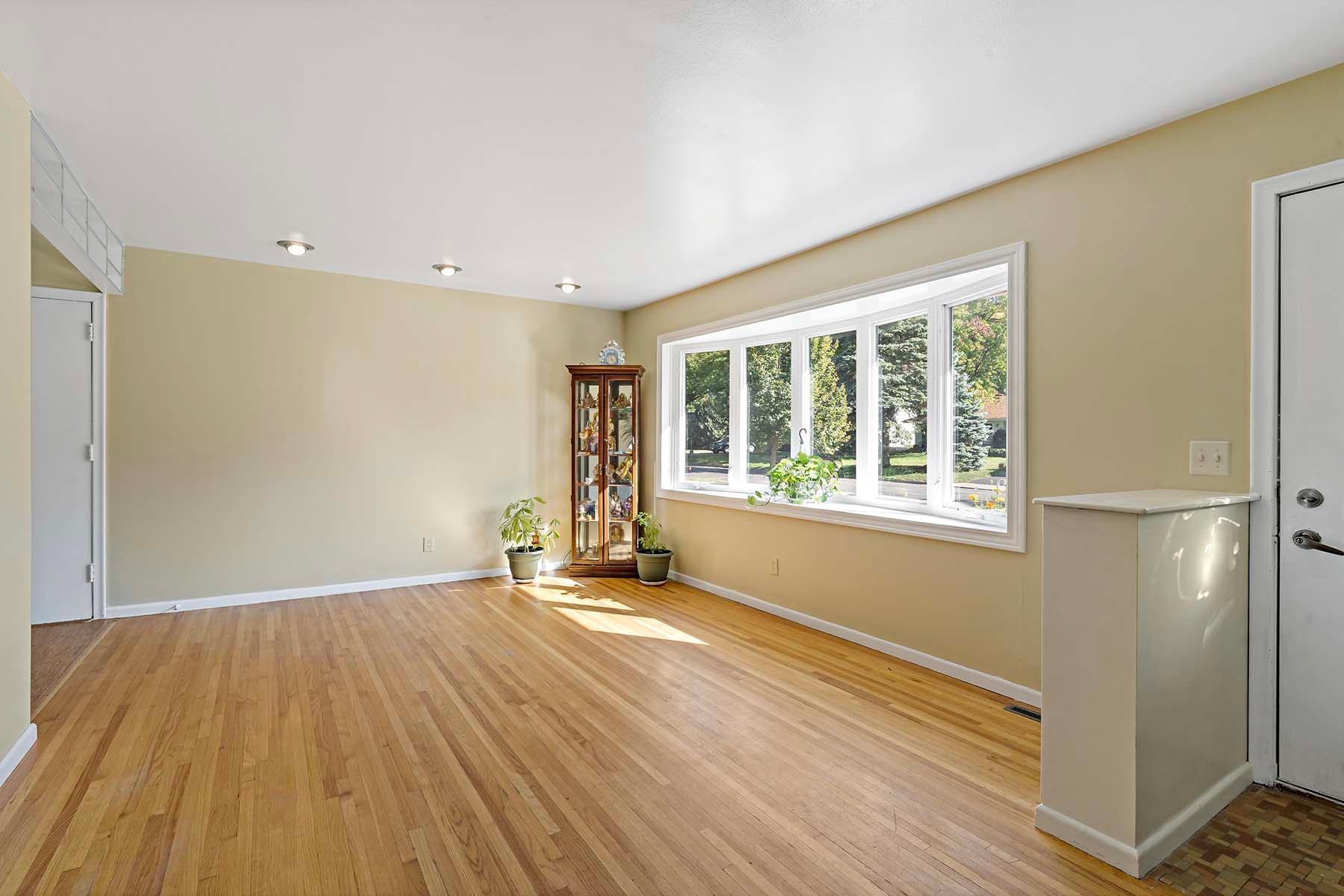 8020 W 34 1/2 Street