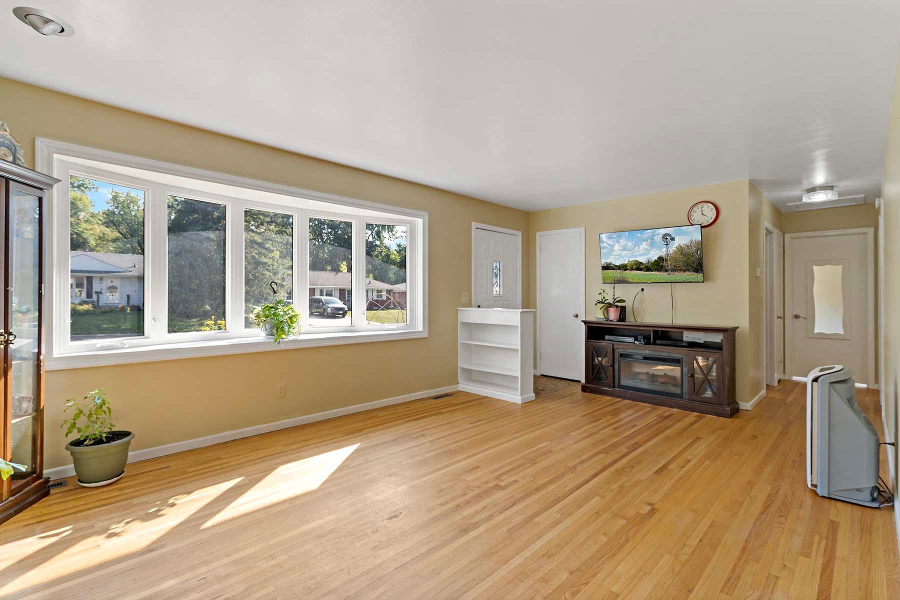 8020 W 34 1/2 Street