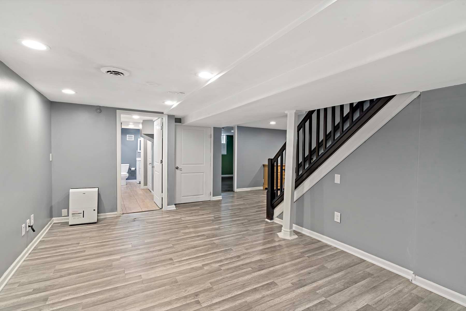 8020 W 34 1/2 Street