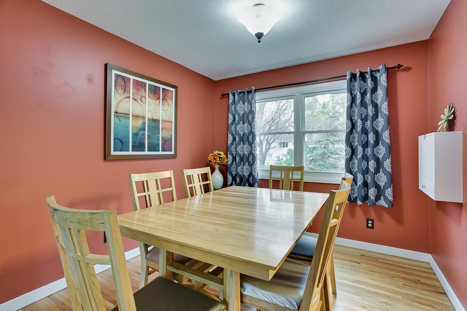 13244 Humboldt Avenue S