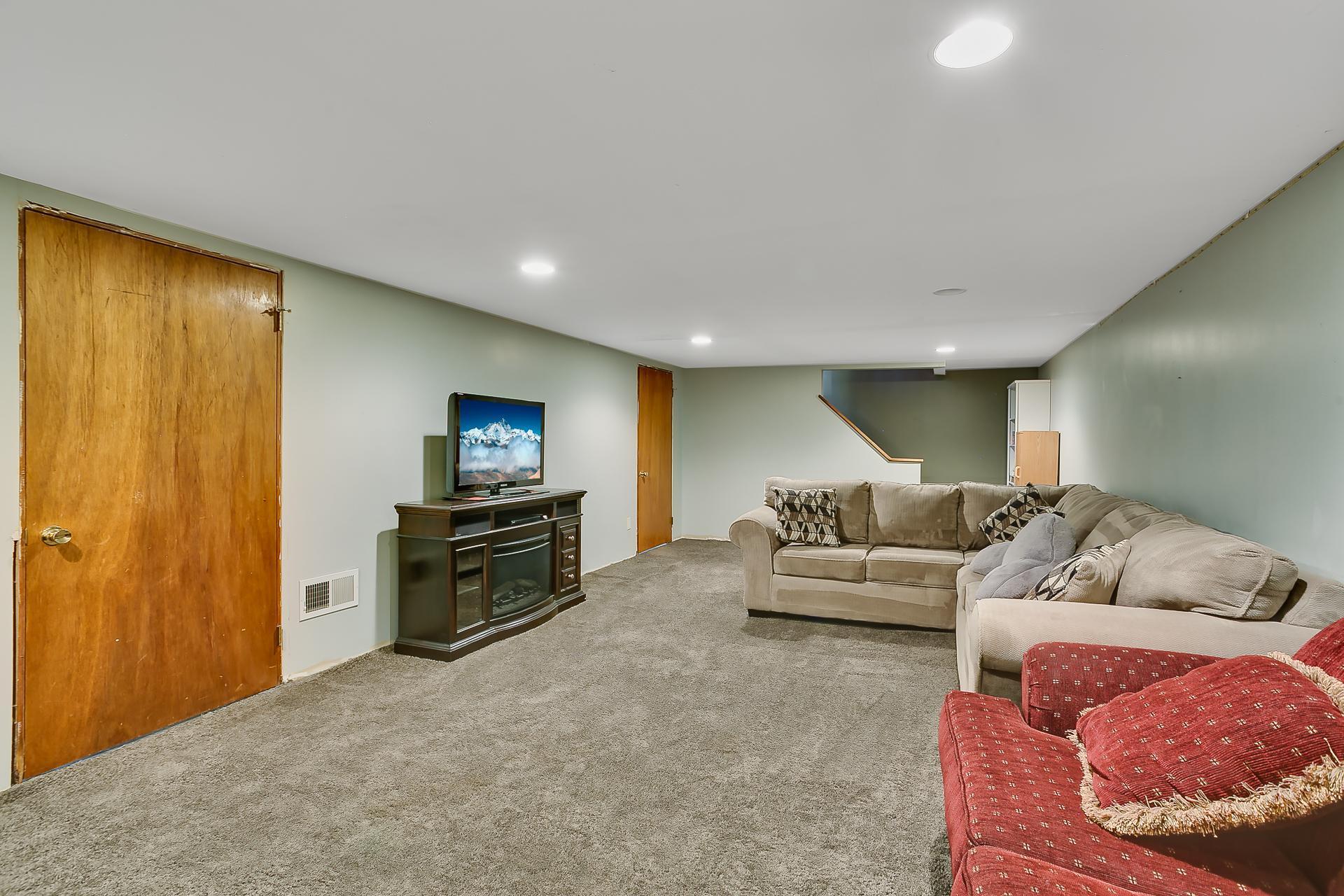 13244 Humboldt Avenue S