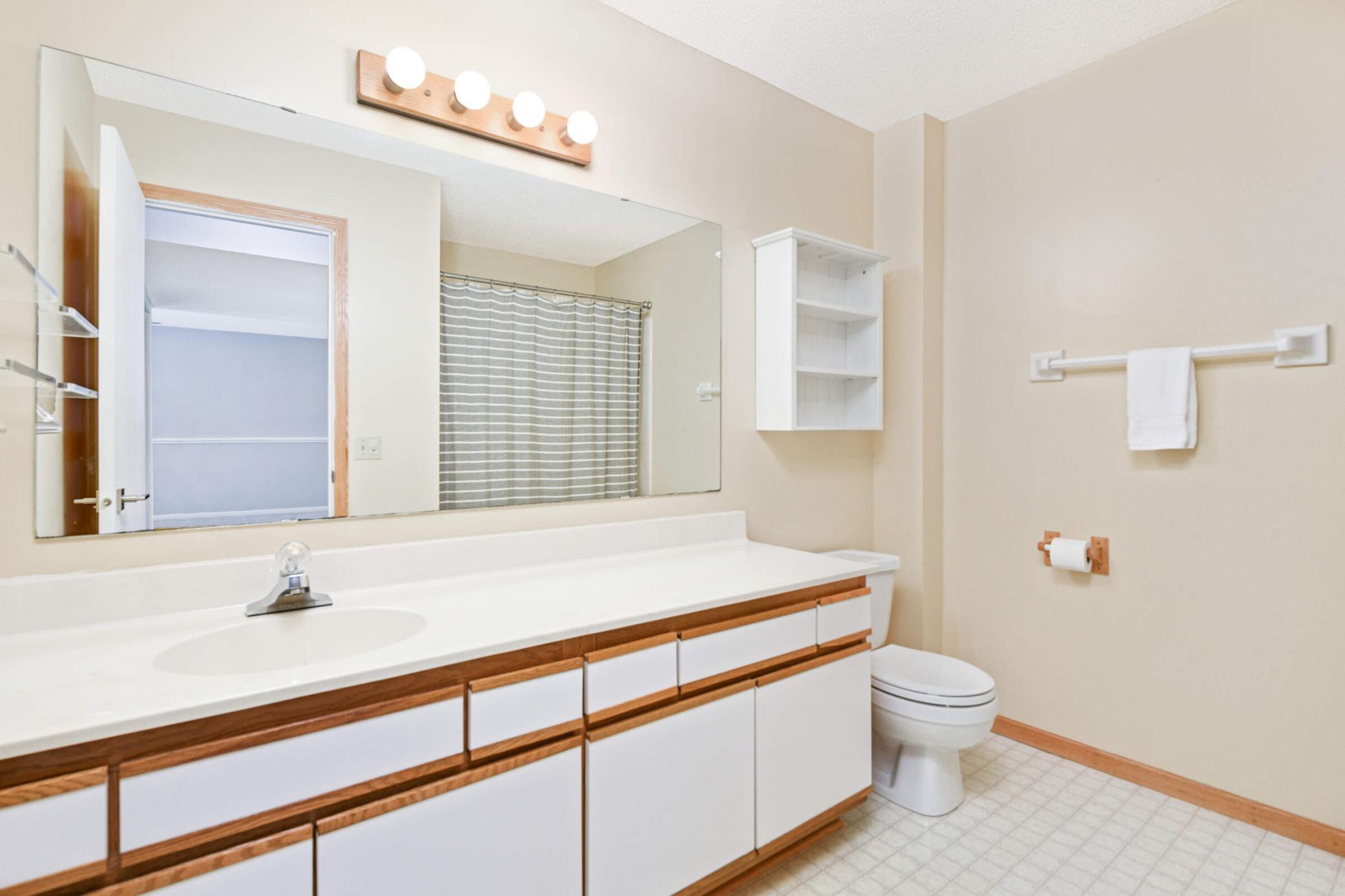 13960 Wellington Drive