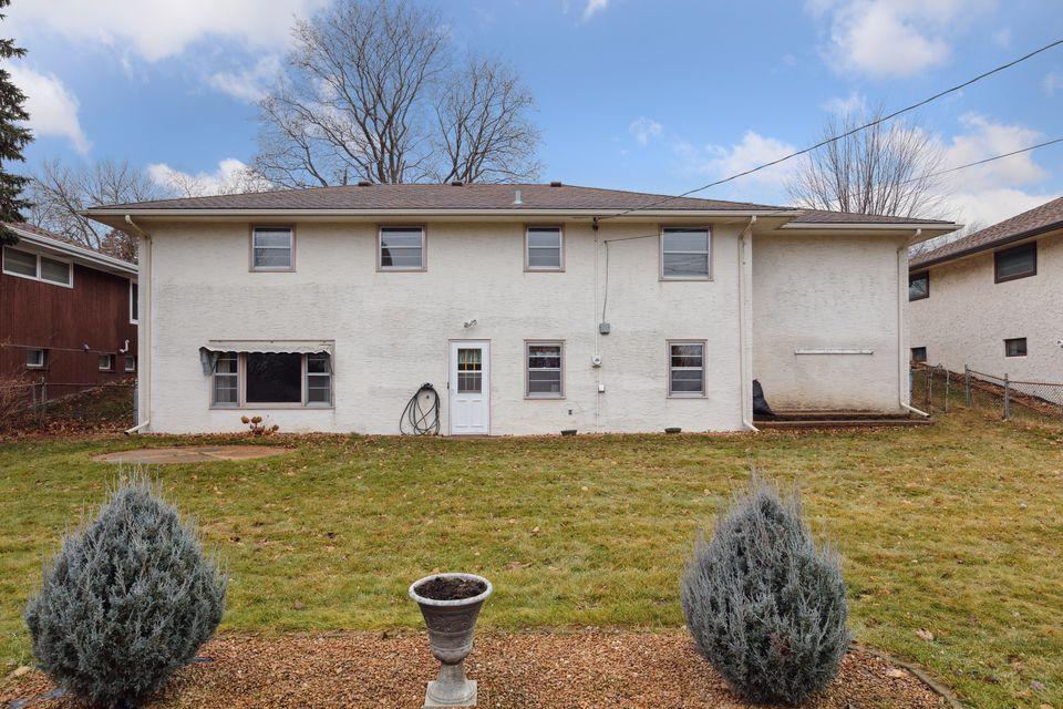 4017 Arthur Street NE