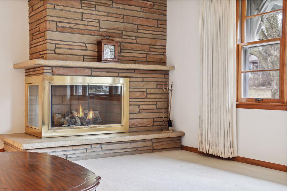 4017 Arthur Street NE