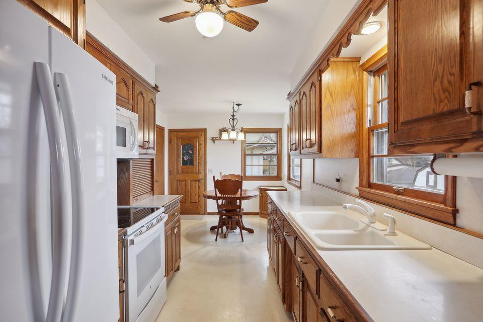 4017 Arthur Street NE