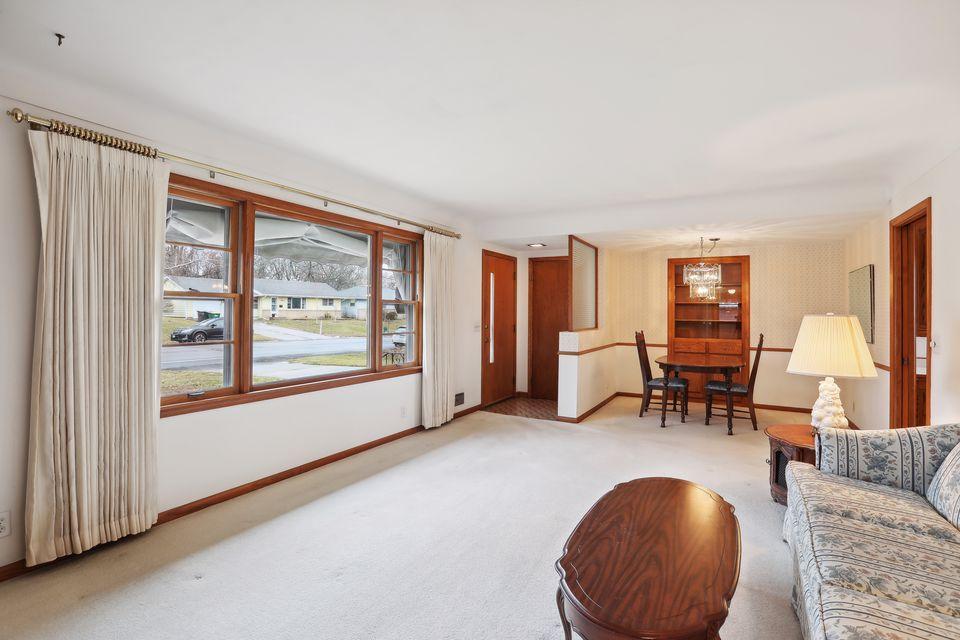 4017 Arthur Street NE