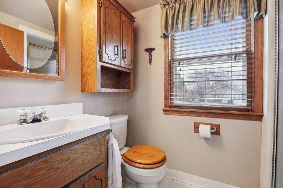 4017 Arthur Street NE