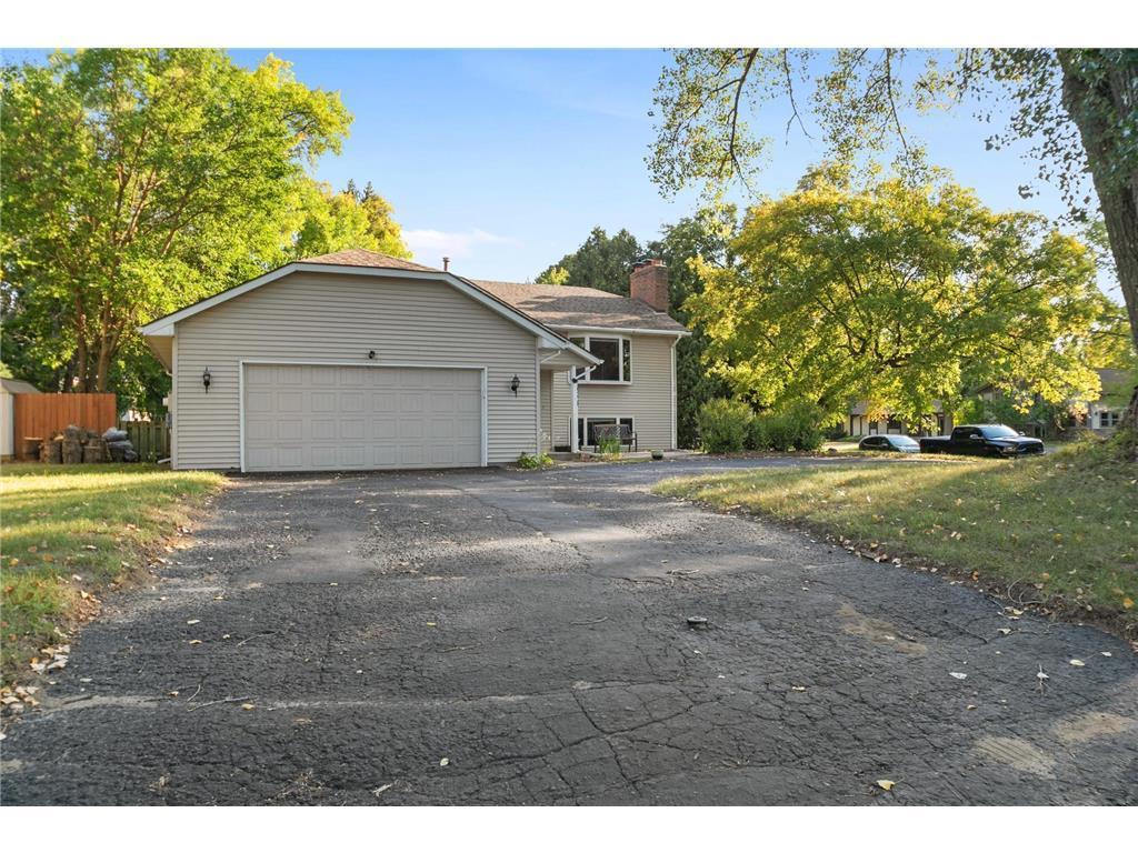 7548 Edgewood Avenue N