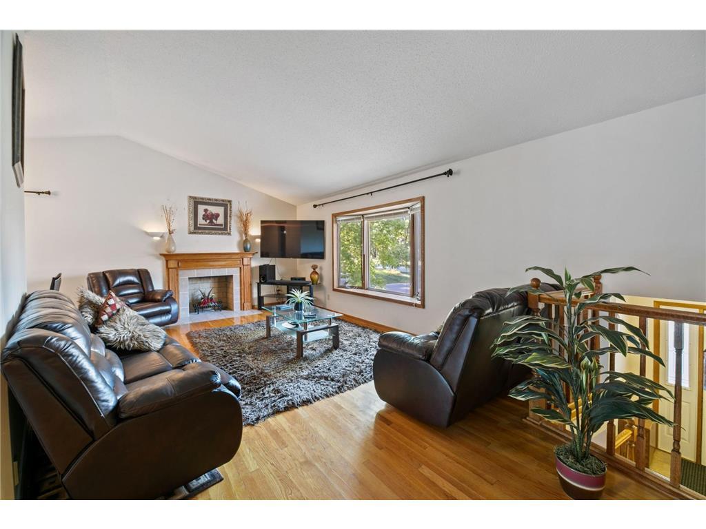 7548 Edgewood Avenue N