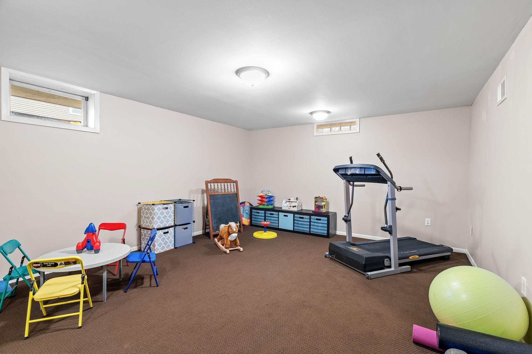 1608 Ottawa Avenue S