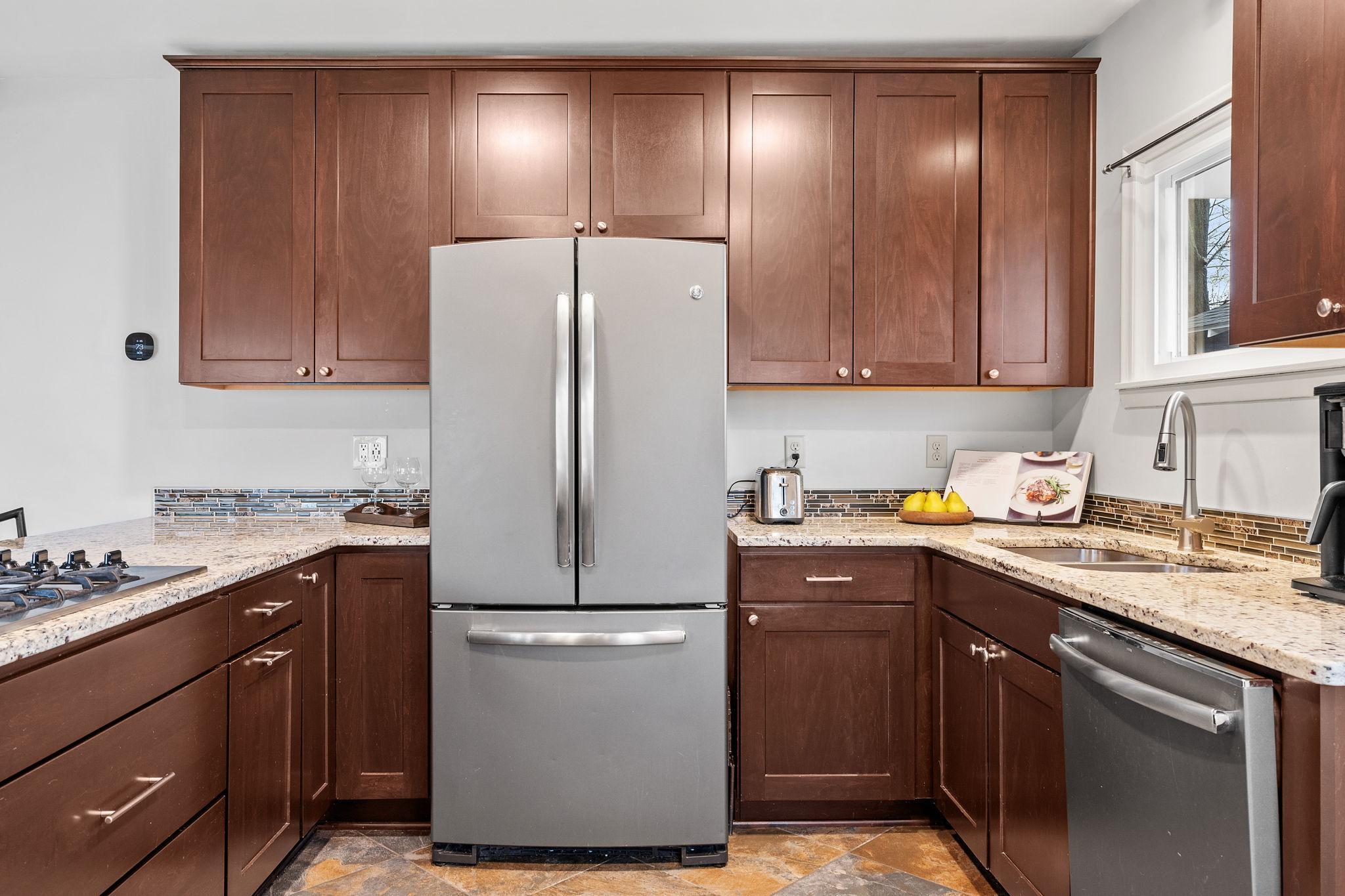 1608 Ottawa Avenue S