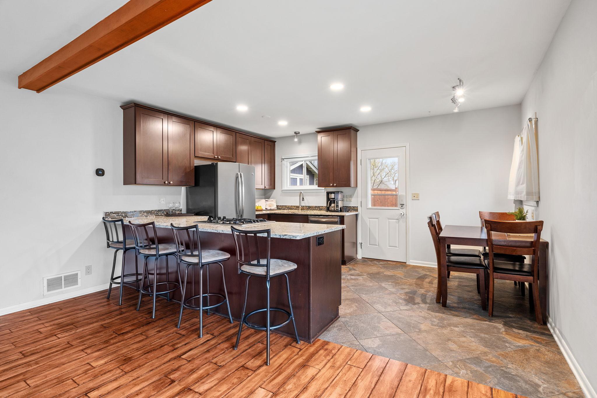 1608 Ottawa Avenue S