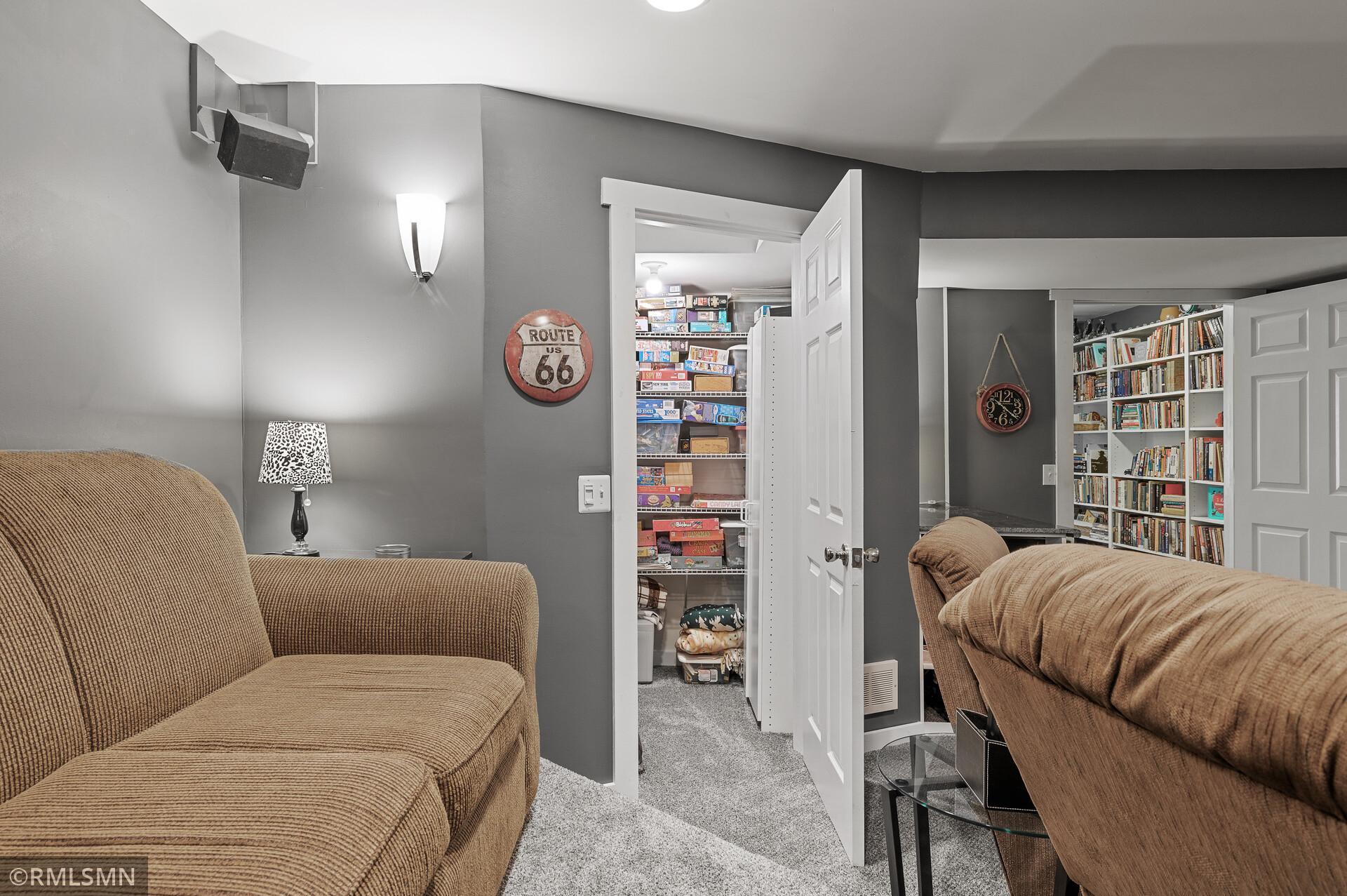 8580 Allegheny Grove Boulevard