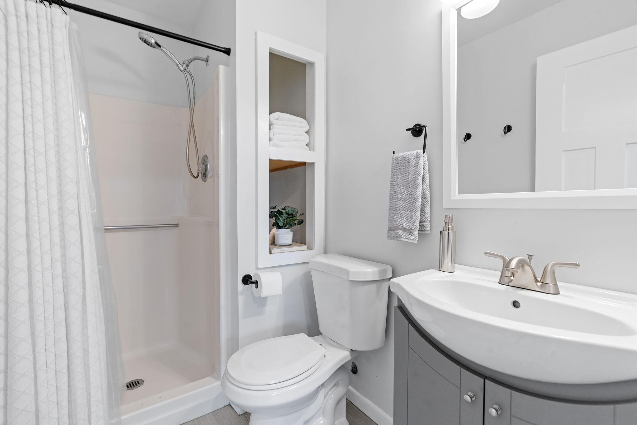 1336 Windcrest Avenue